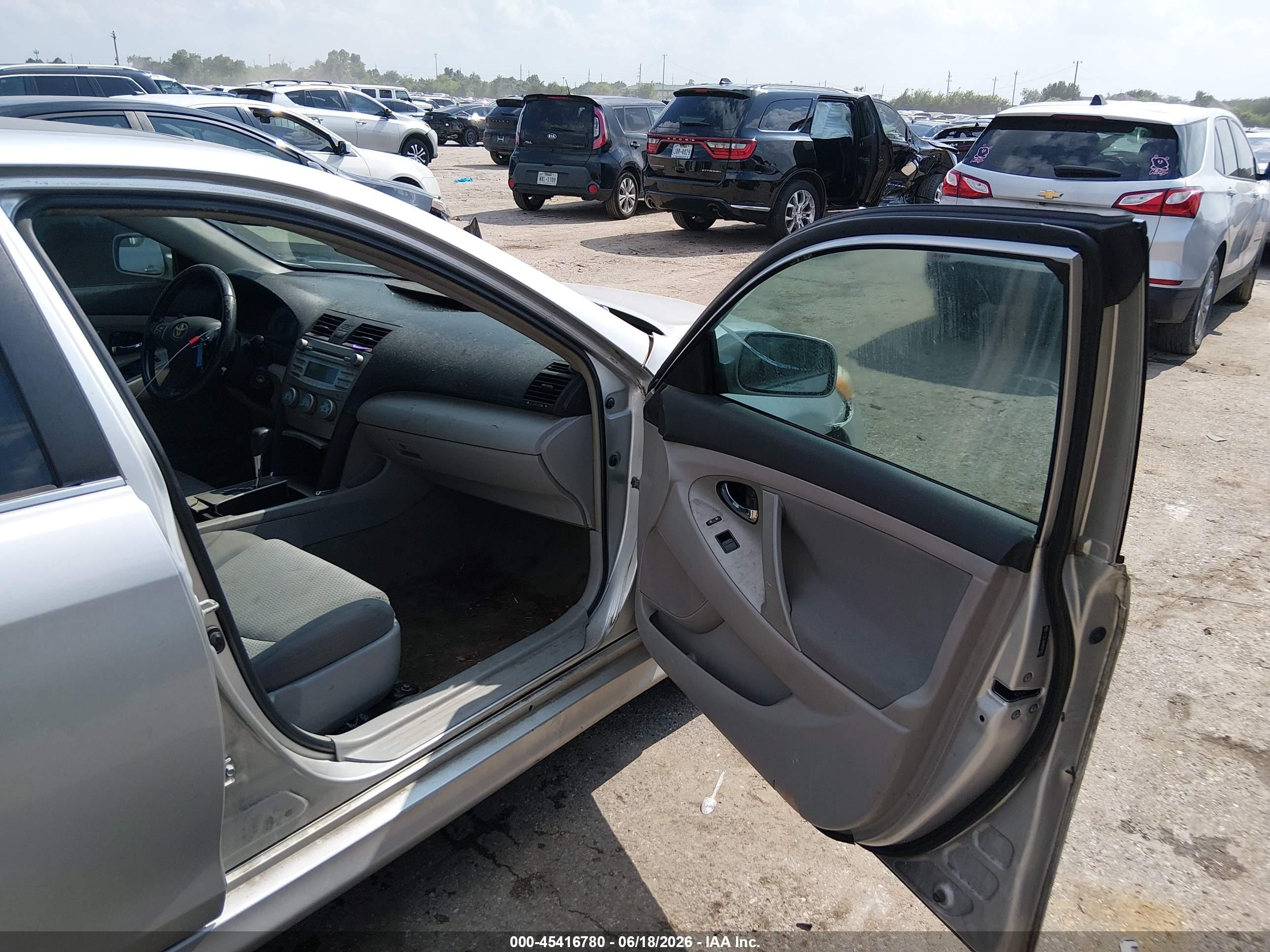 2009 Toyota Camry Se Silver vin: 4T1BE46K89U878111