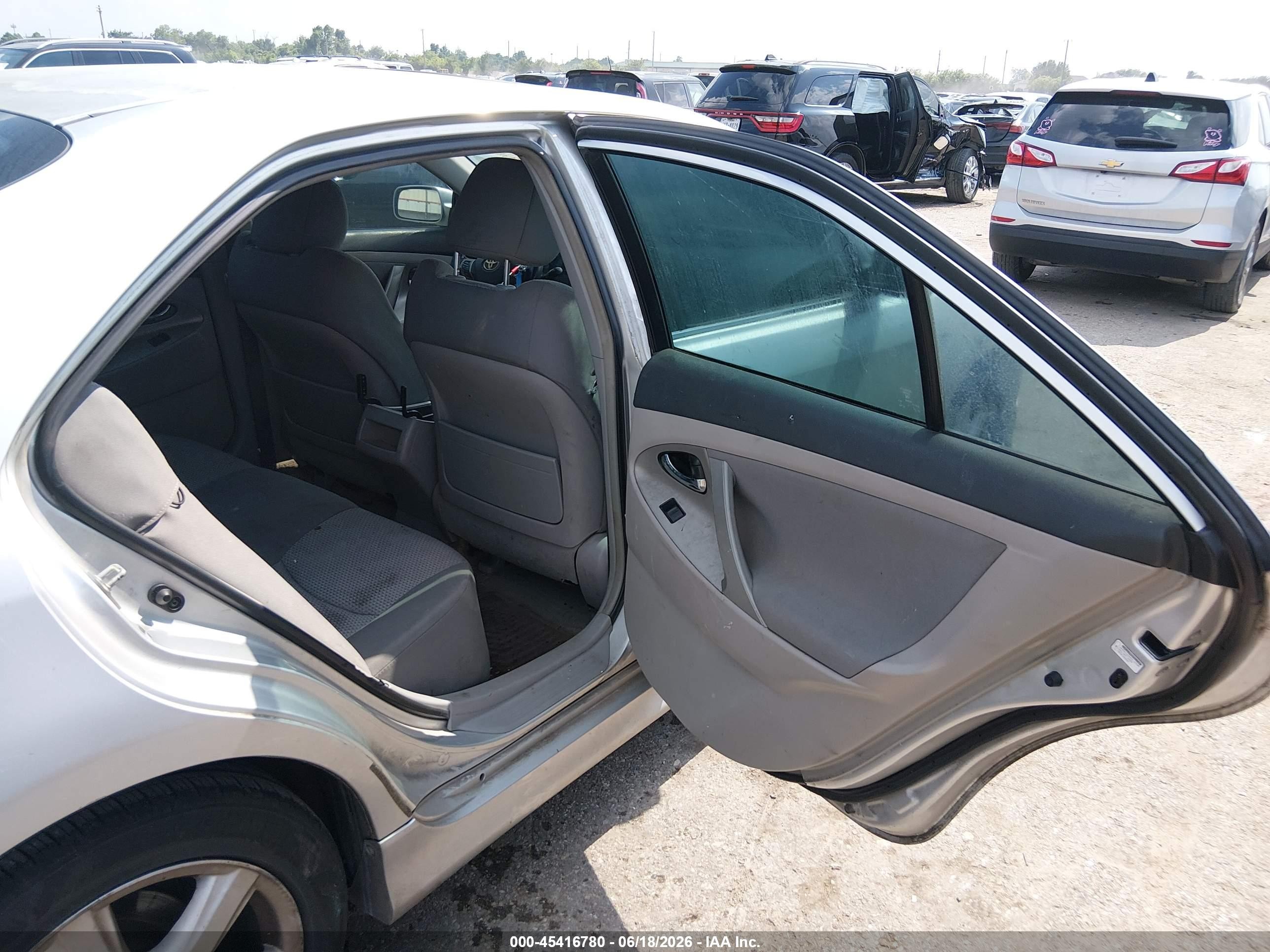 2009 Toyota Camry Se Silver vin: 4T1BE46K89U878111