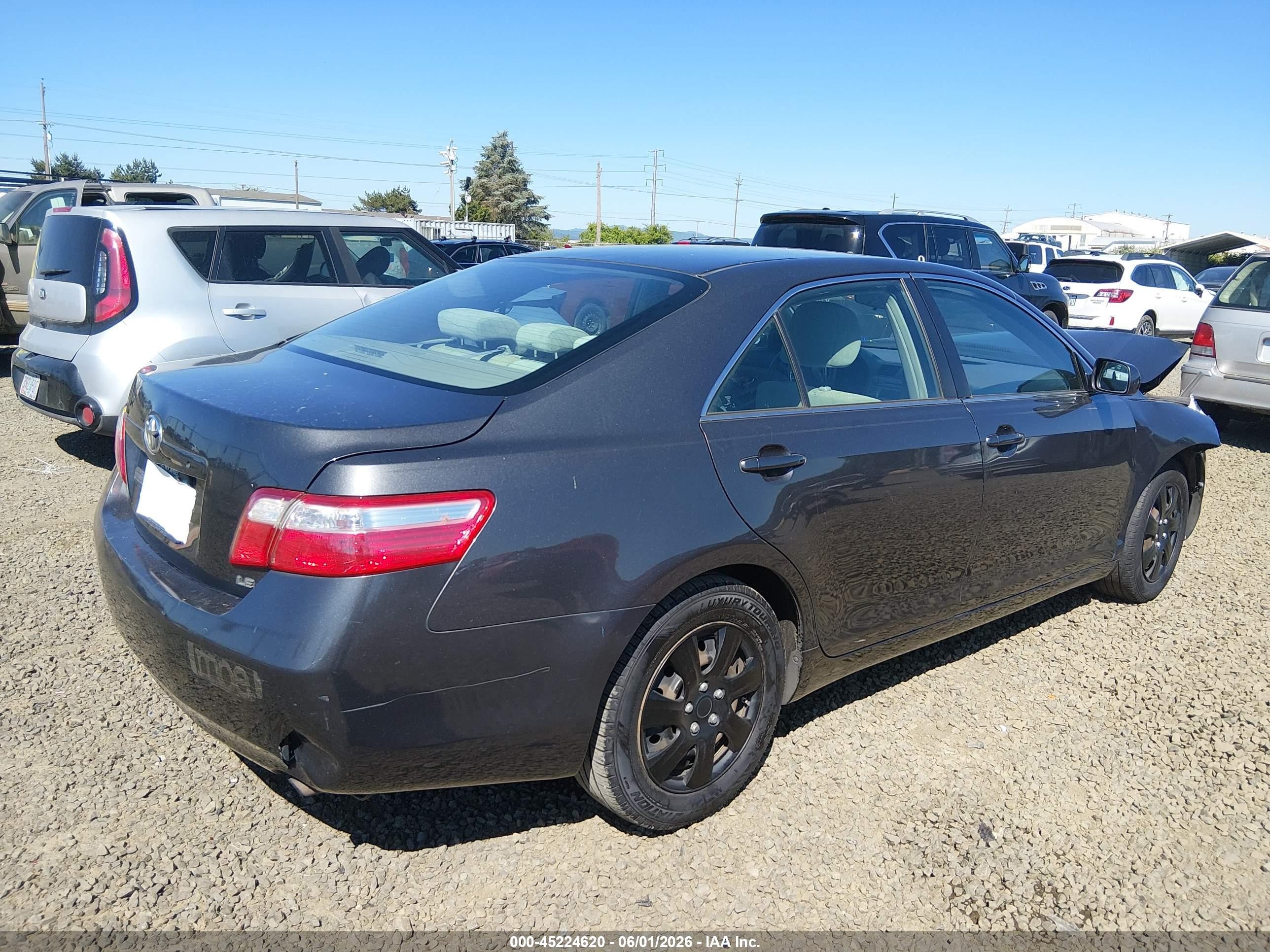 2009 Toyota Camry Le Серебряный vin: 4T1BE46K89U882031