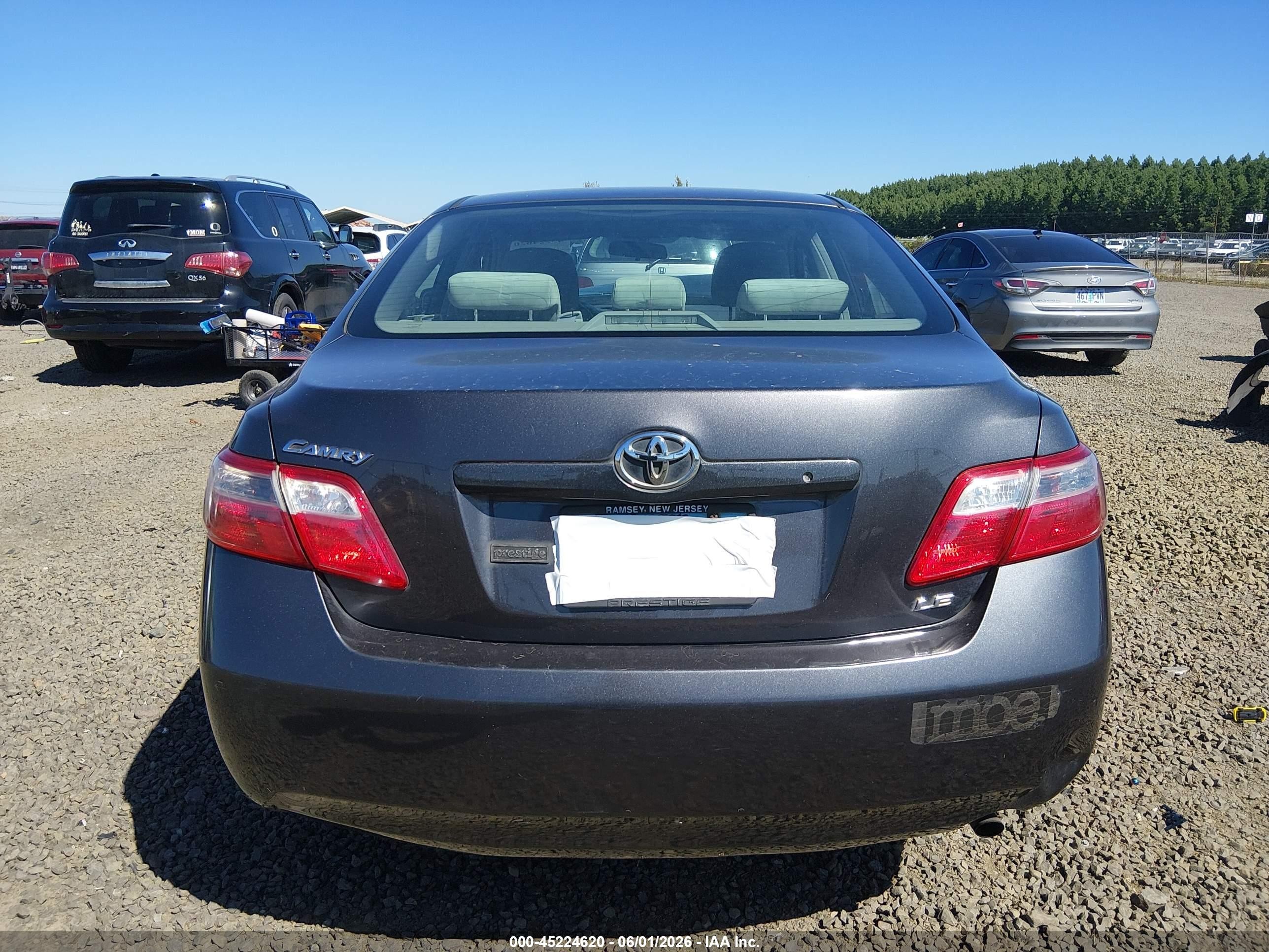 2009 Toyota Camry Le Серебряный vin: 4T1BE46K89U882031