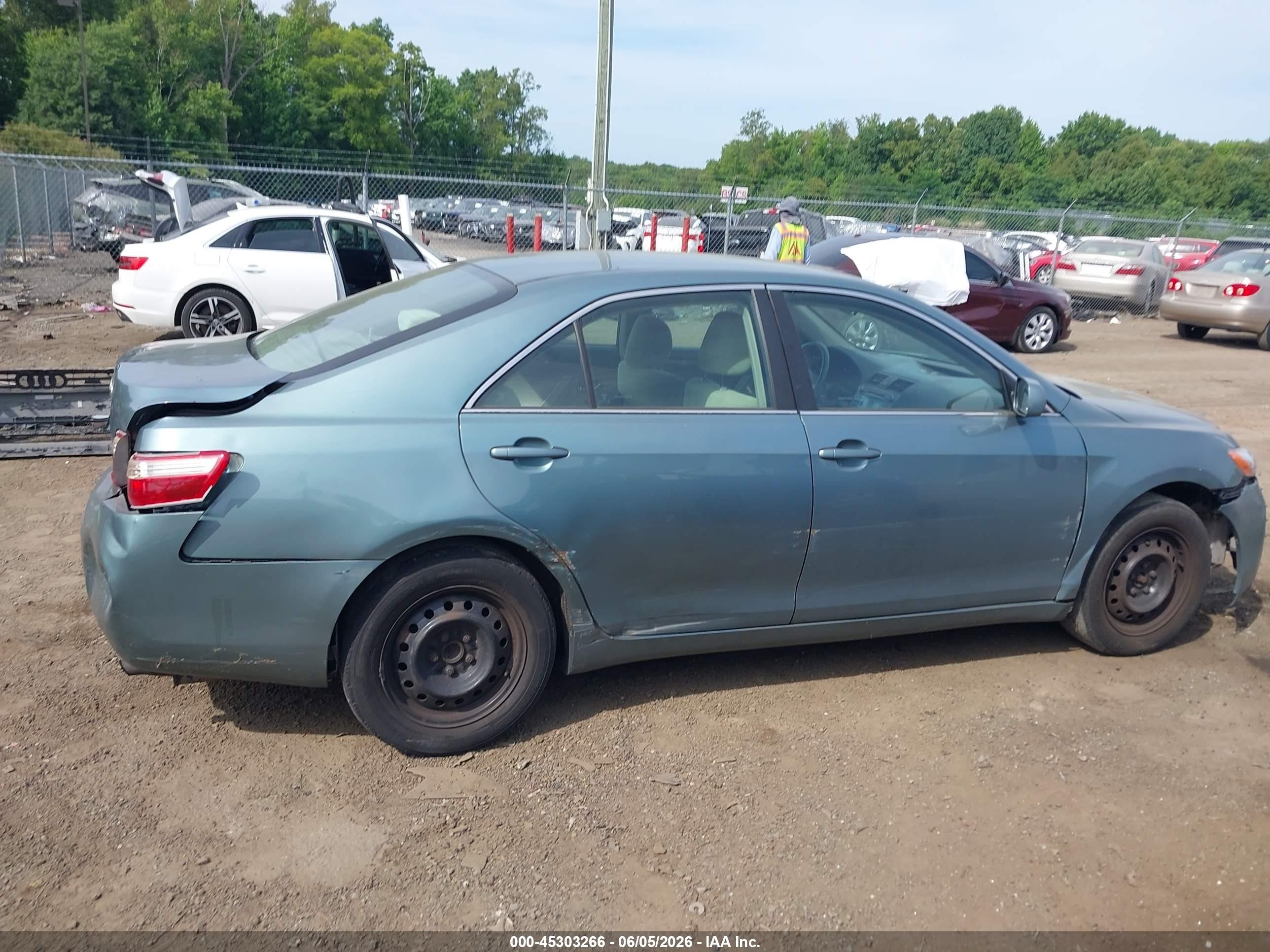 2009 Toyota Camry Le Teal vin: 4T1BE46K89U887634