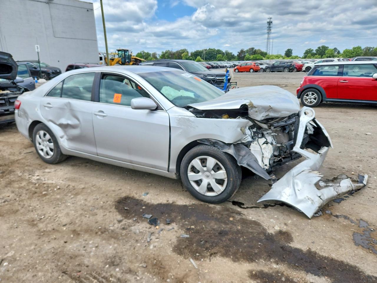 2009 Toyota Camry Le Silver vin: 4T1BE46K89U914654