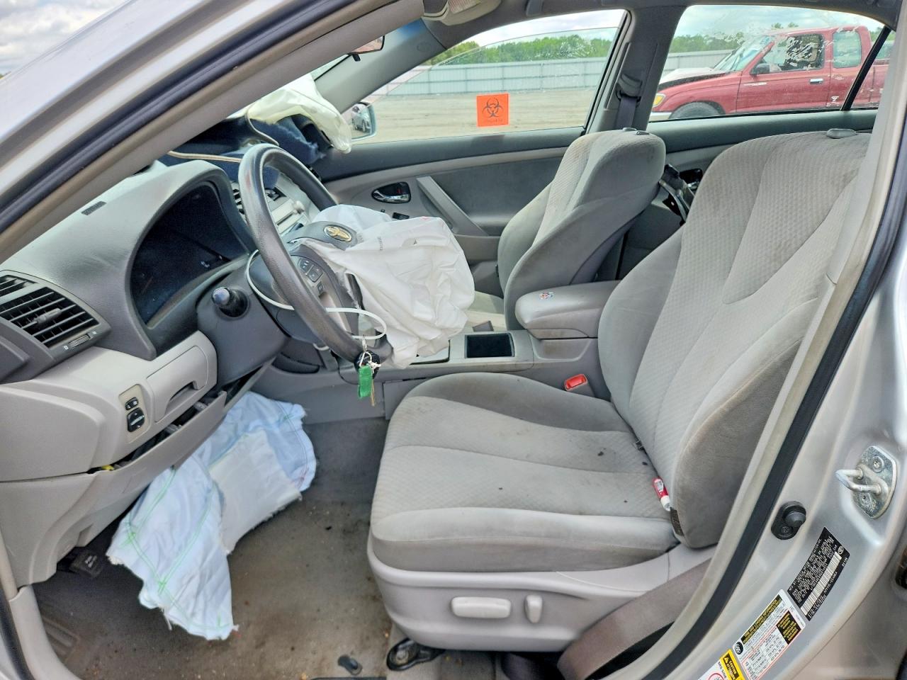 2009 Toyota Camry Le Silver vin: 4T1BE46K89U914654