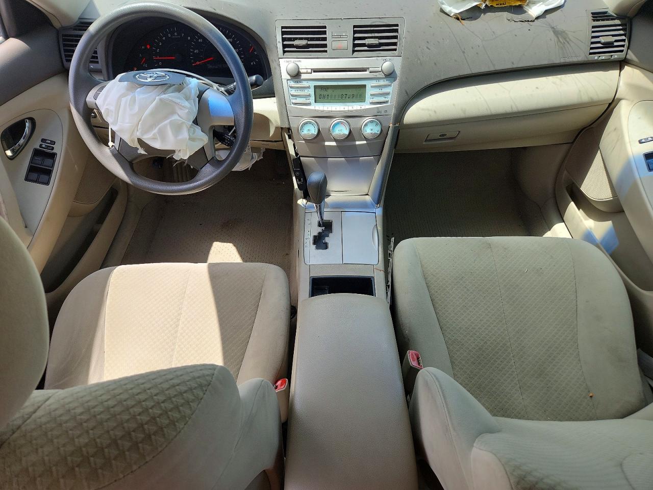 2009 Toyota Camry Base Белый vin: 4T1BE46K89U916775
