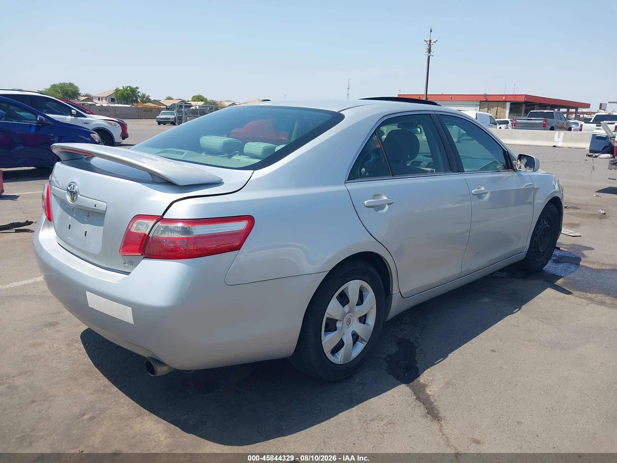 2007 Toyota Camry Le Silver vin: 4T1BE46K97U051912
