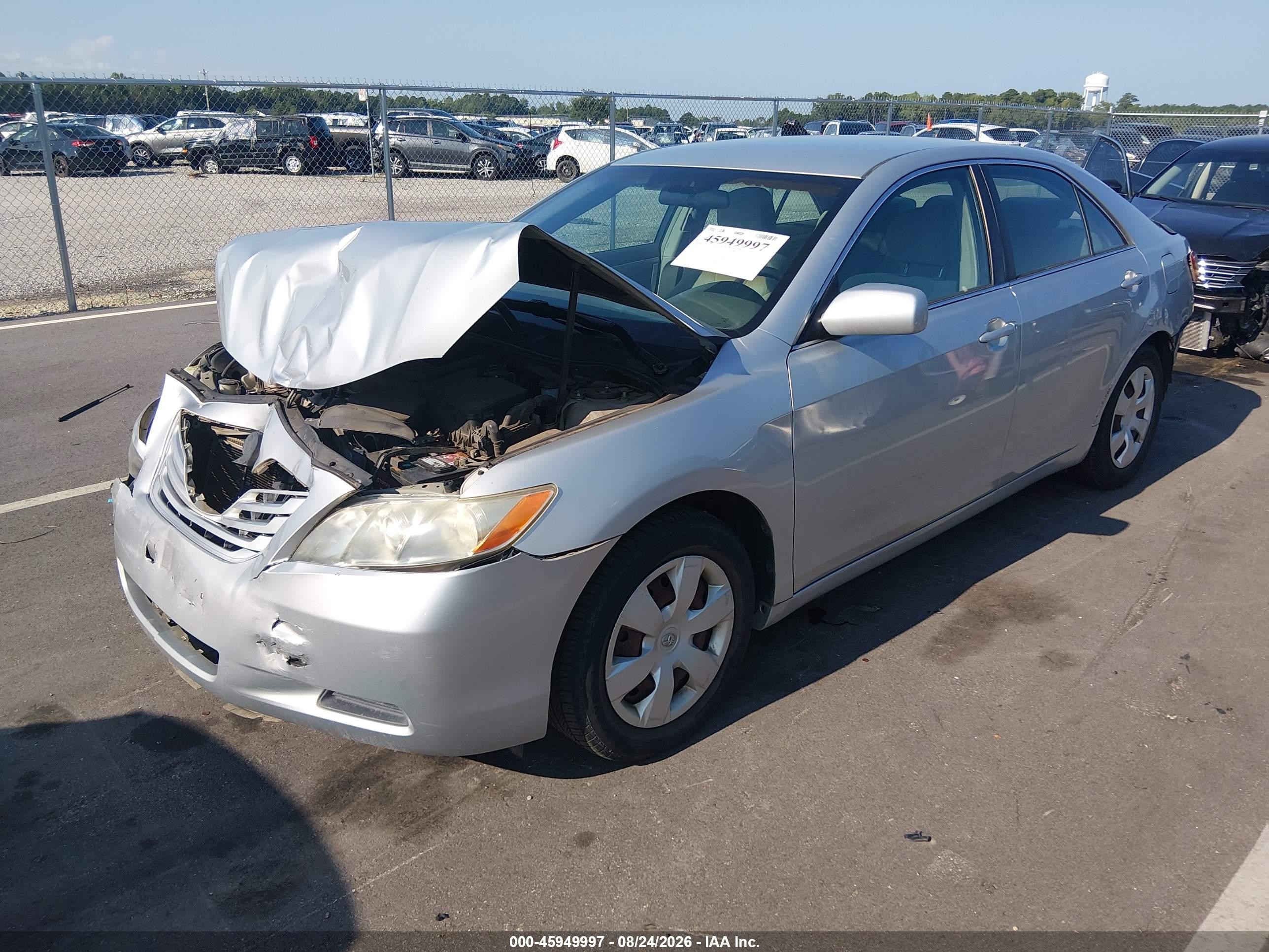 2007 Toyota Camry Le Серебряный vin: 4T1BE46K97U069682