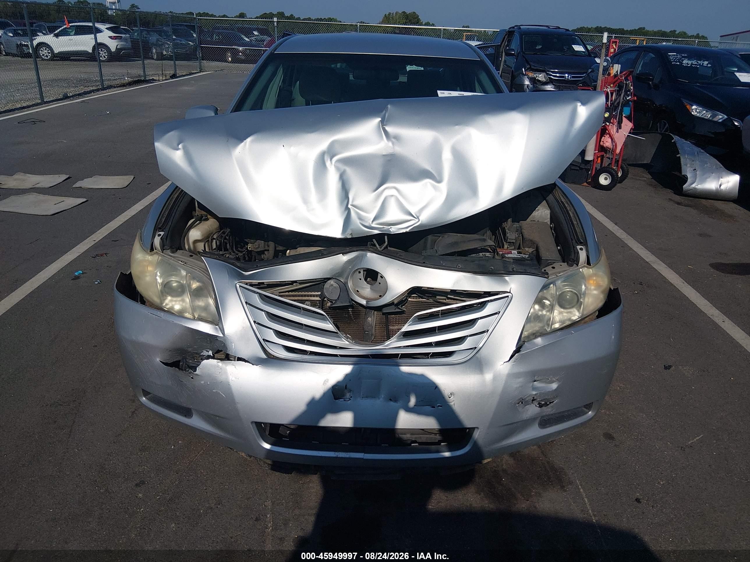 2007 Toyota Camry Le Серебряный vin: 4T1BE46K97U069682