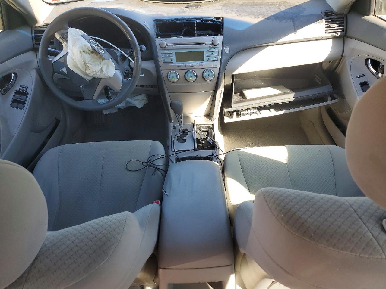 2007 Toyota Camry Le Gray vin: 4T1BE46K97U072582