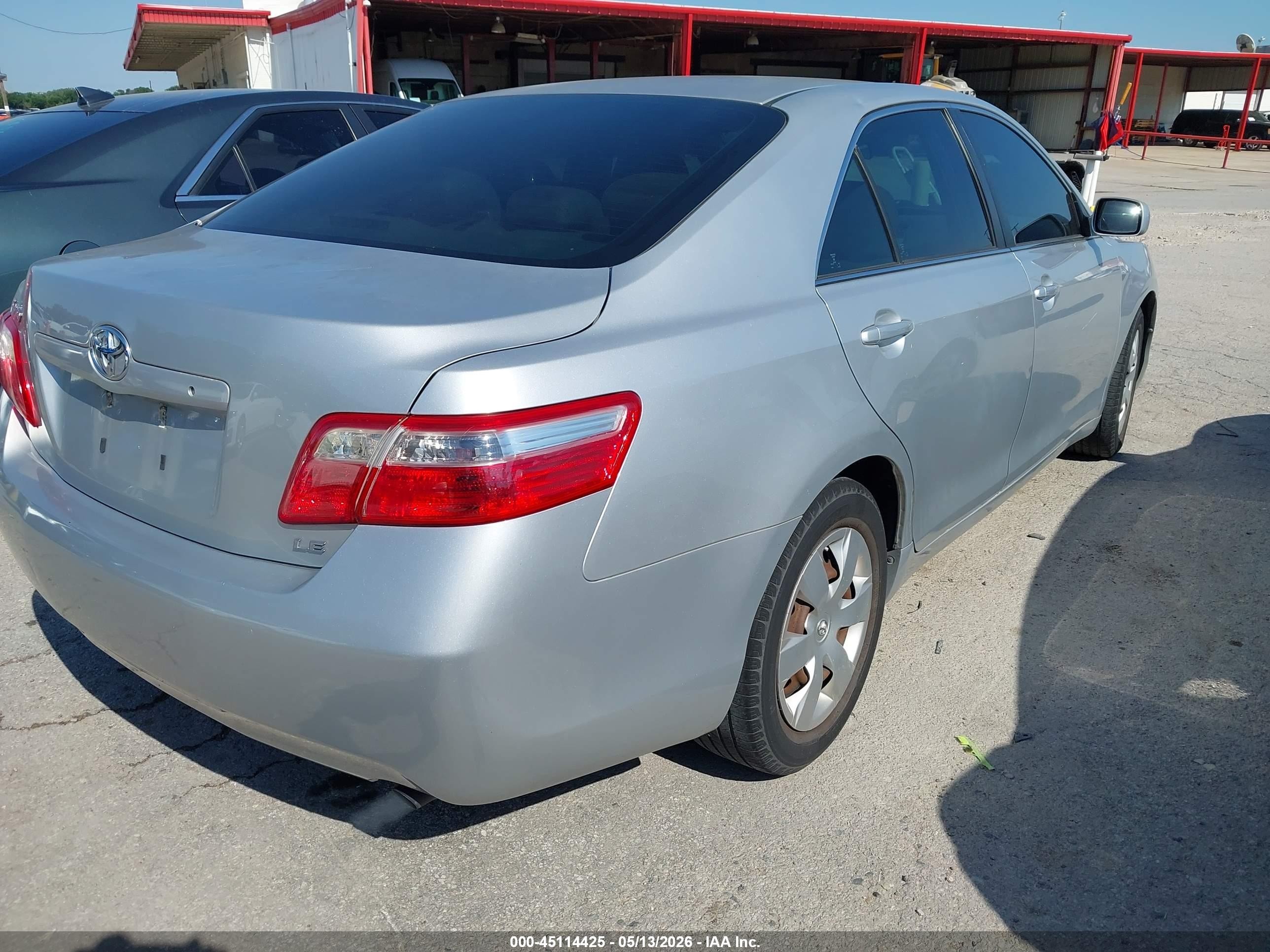 2007 Toyota Camry Le Silver vin: 4T1BE46K97U099992