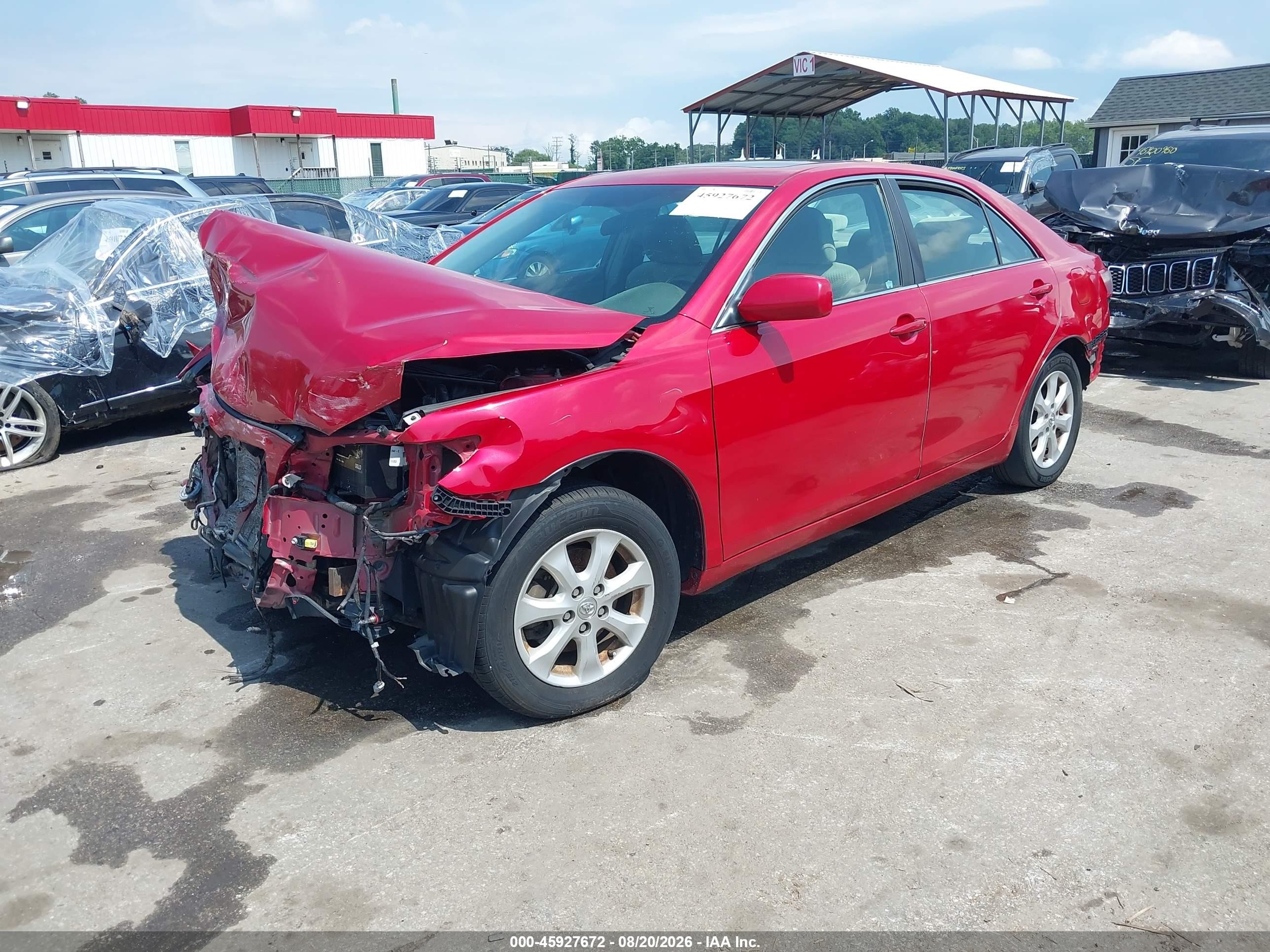 2007 Toyota Camry Le Red vin: 4T1BE46K97U174917