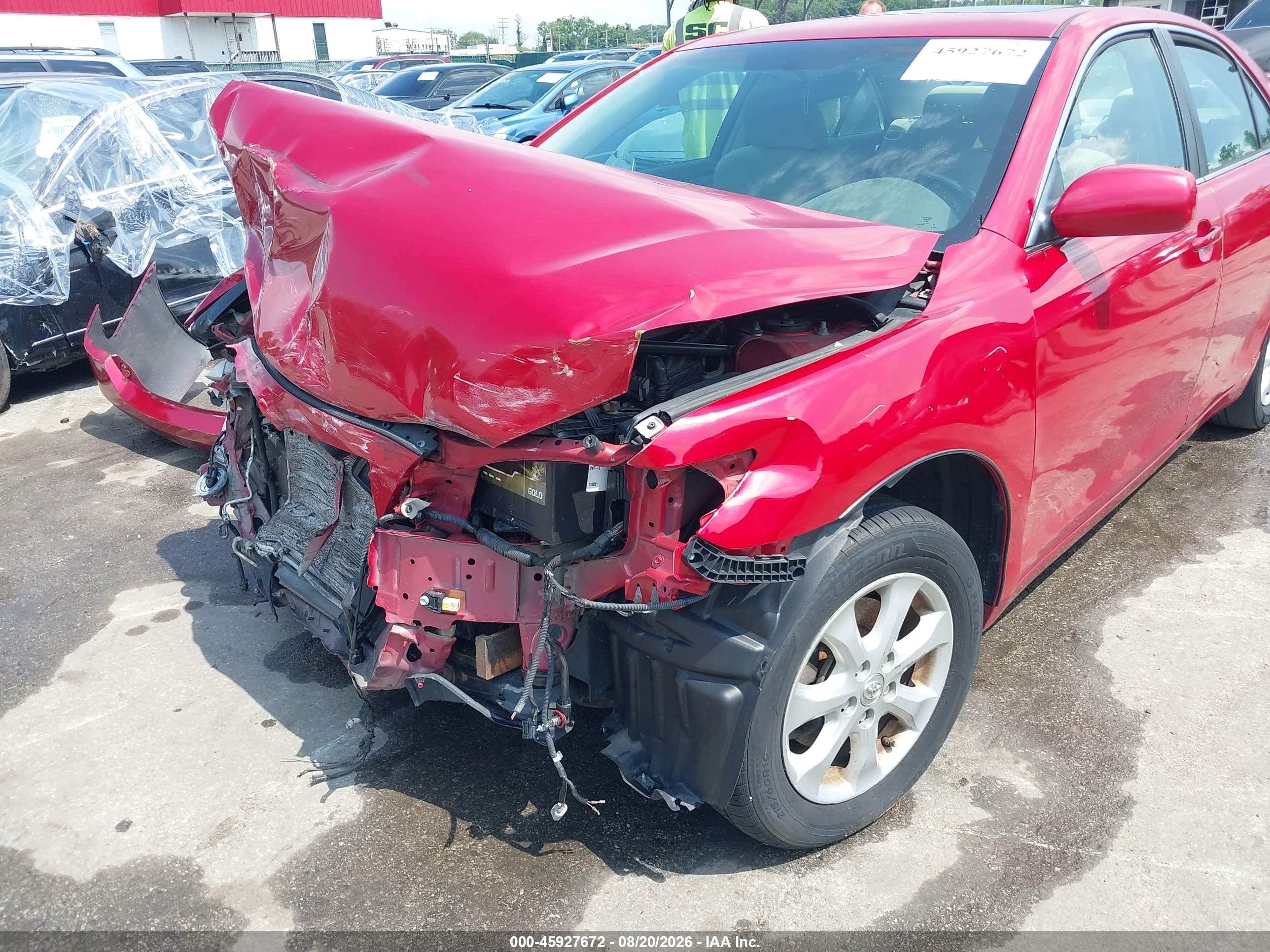 2007 Toyota Camry Le Red vin: 4T1BE46K97U174917
