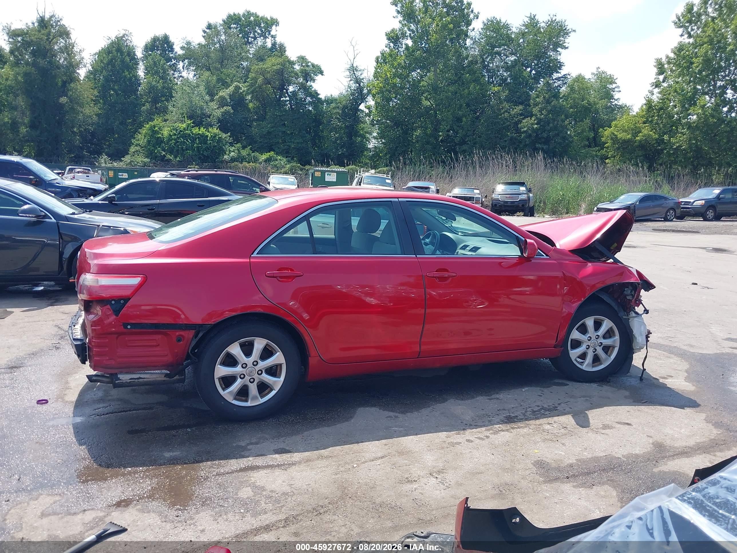 2007 Toyota Camry Le Red vin: 4T1BE46K97U174917
