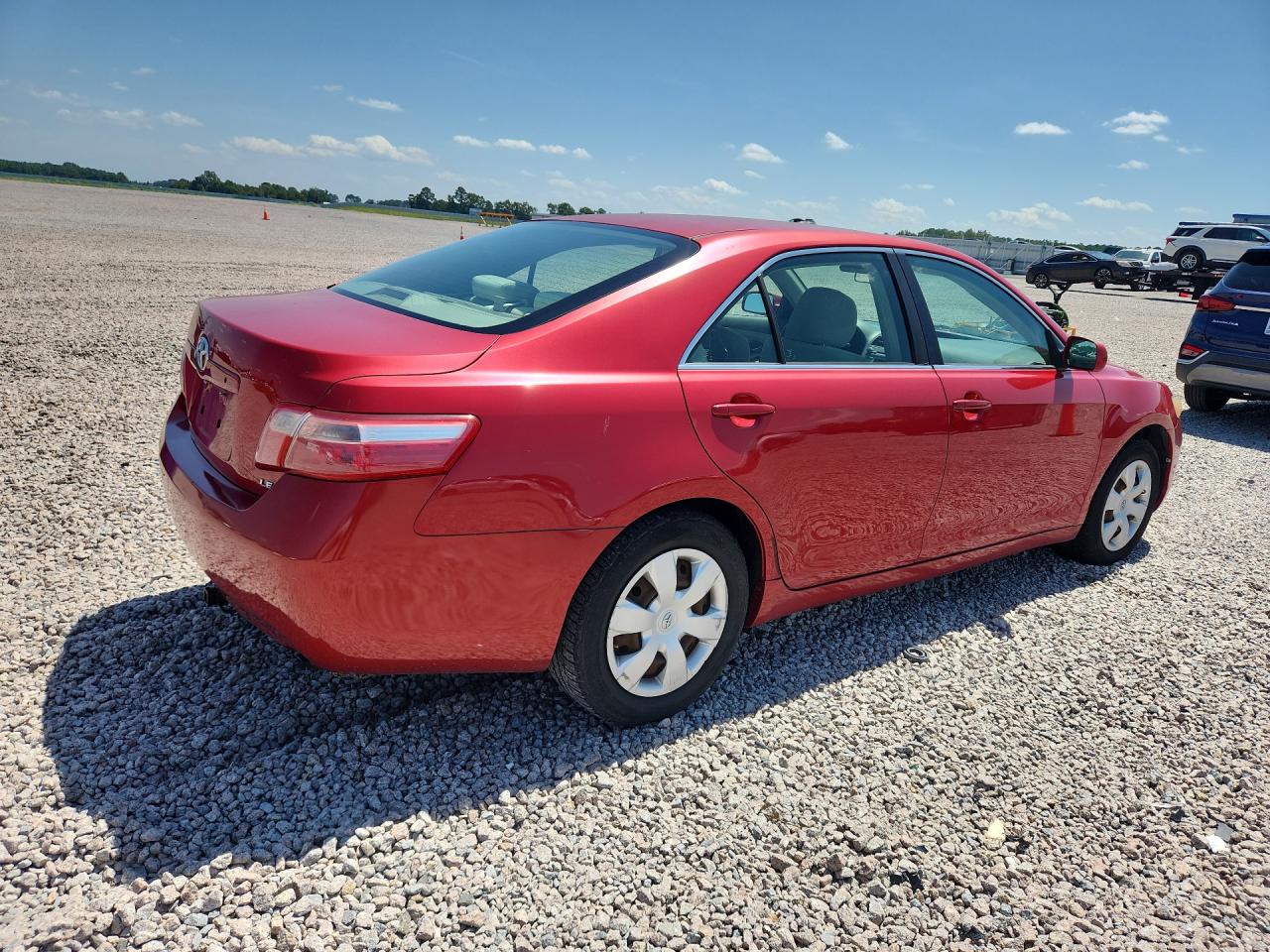 2007 Toyota Camry Le Red vin: 4T1BE46K97U181396