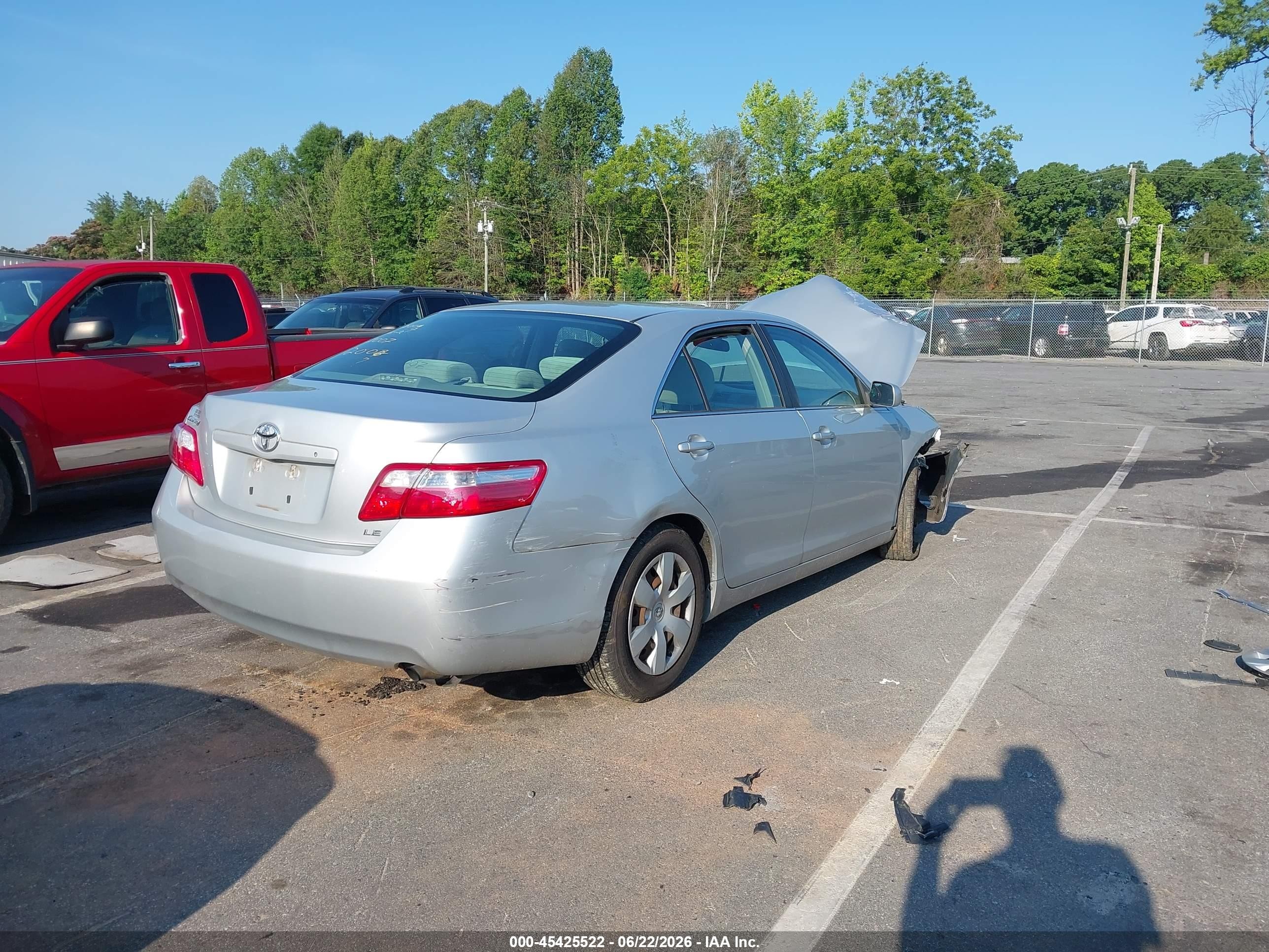 2007 Toyota Camry Le Silver vin: 4T1BE46K97U514454