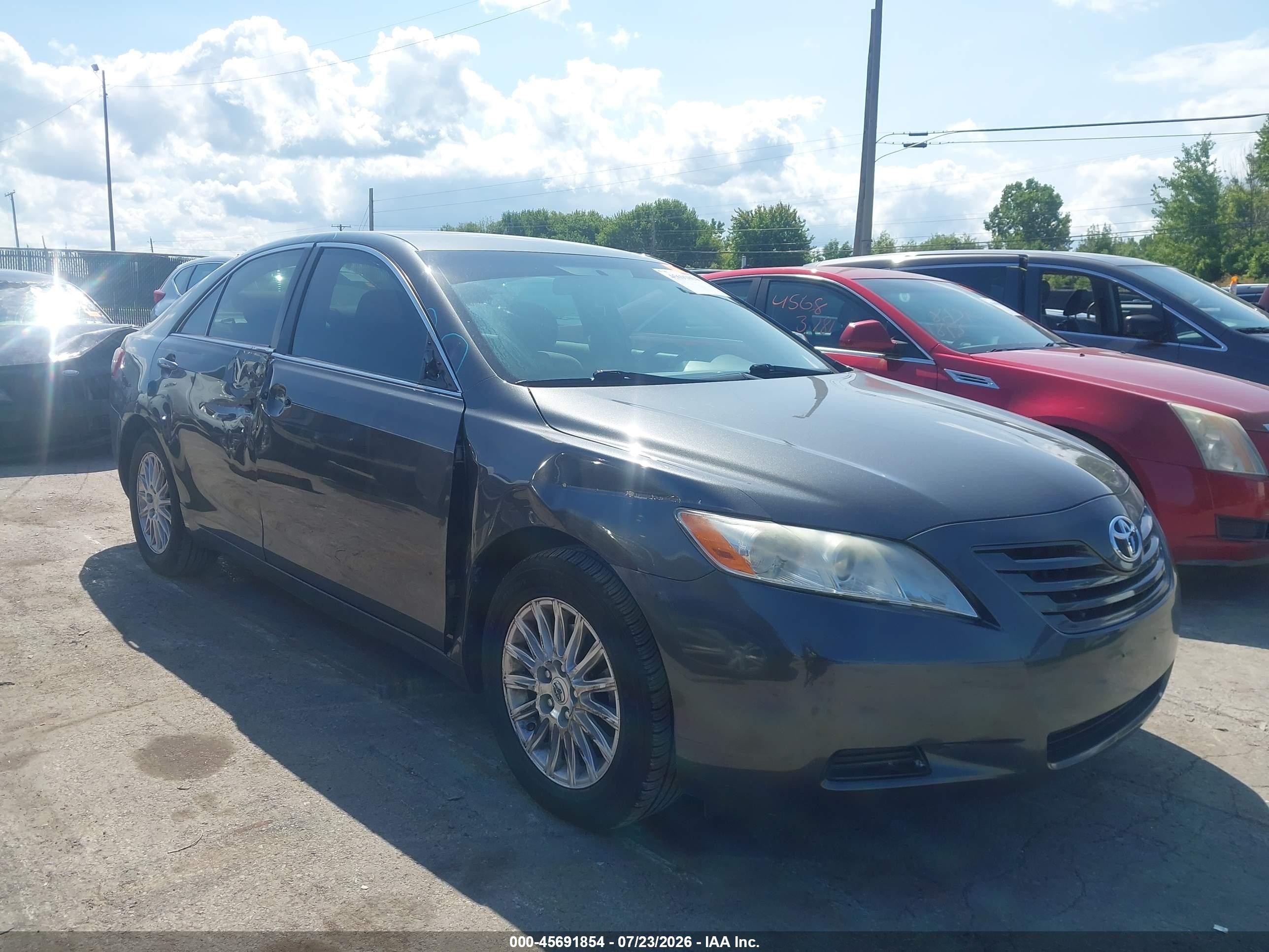 2007 Toyota Camry Le Gray vin: 4T1BE46K97U528841