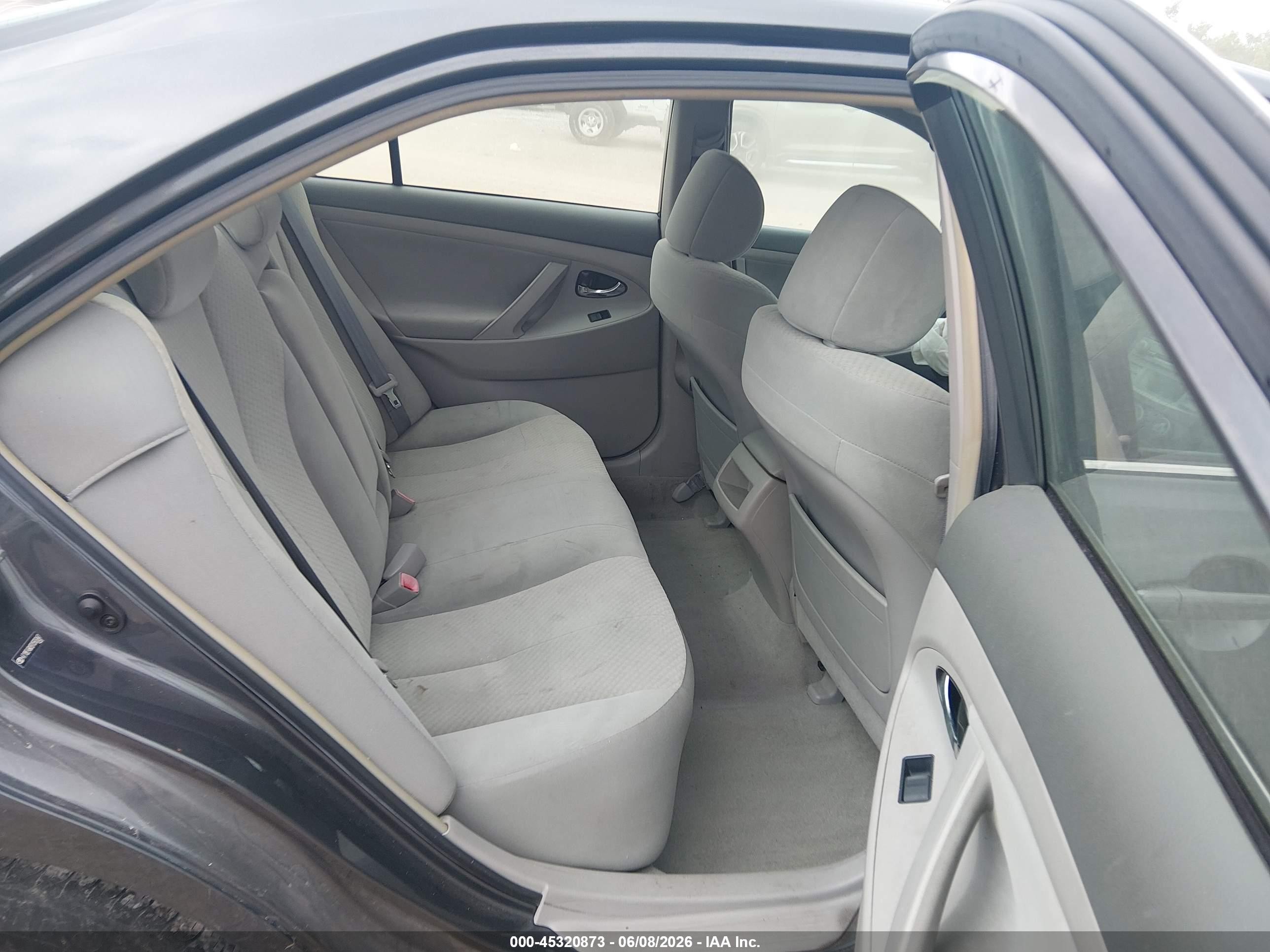 2007 Toyota Camry Le Gray vin: 4T1BE46K97U565047