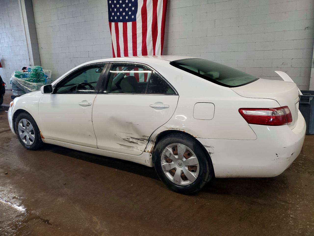 2007 Toyota Camry Le Белый vin: 4T1BE46K97U565081