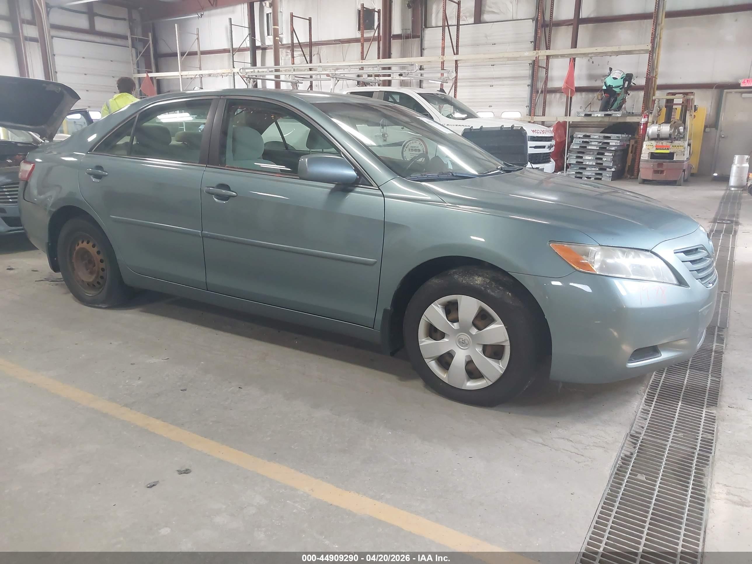 2007 Toyota Camry Le Light Blue vin: 4T1BE46K97U603280