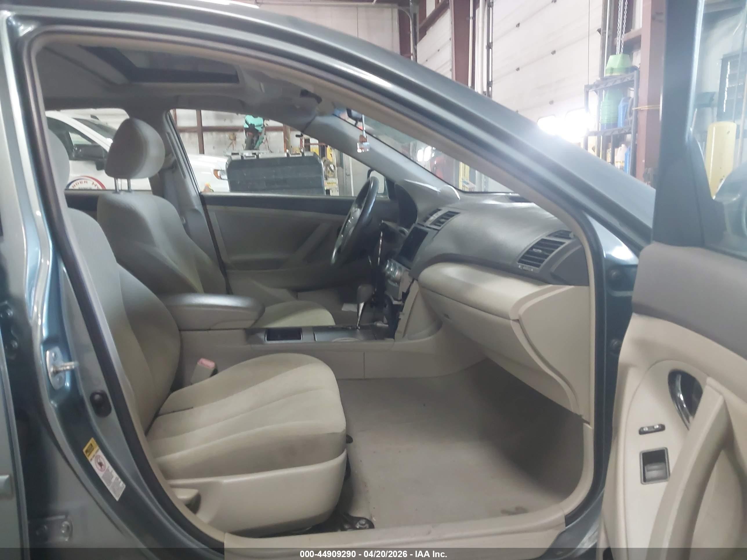 2007 Toyota Camry Le Light Blue vin: 4T1BE46K97U603280