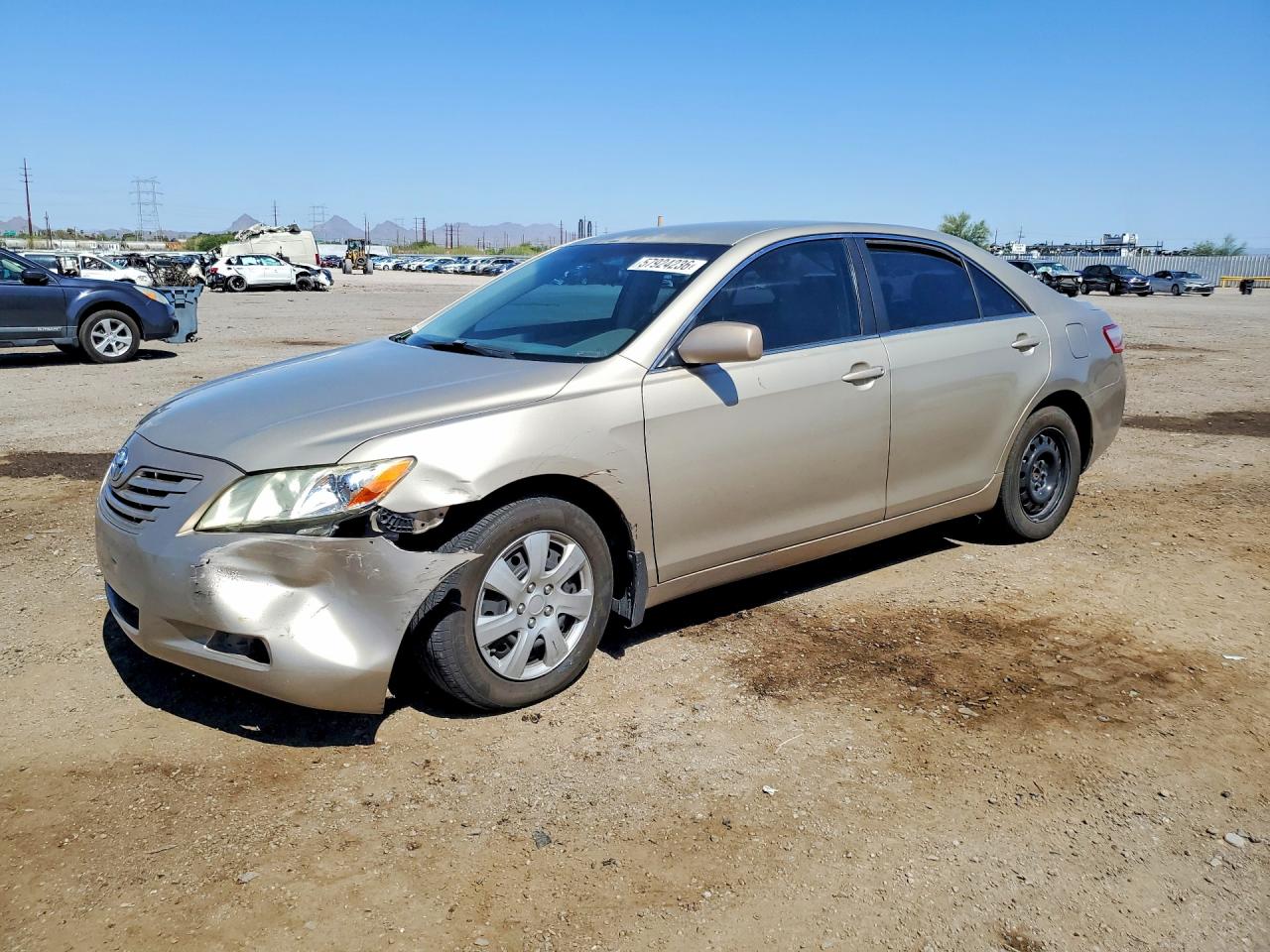 2007 Toyota Camry Le Gold vin: 4T1BE46K97U610309