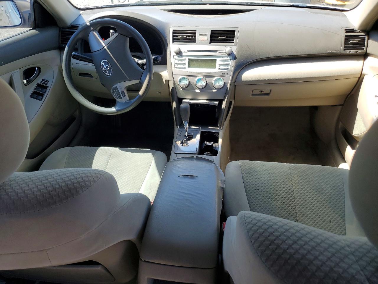 2007 Toyota Camry Le Gold vin: 4T1BE46K97U610309
