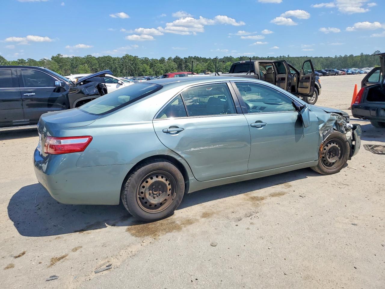 2007 Toyota Camry Le Green vin: 4T1BE46K97U615610
