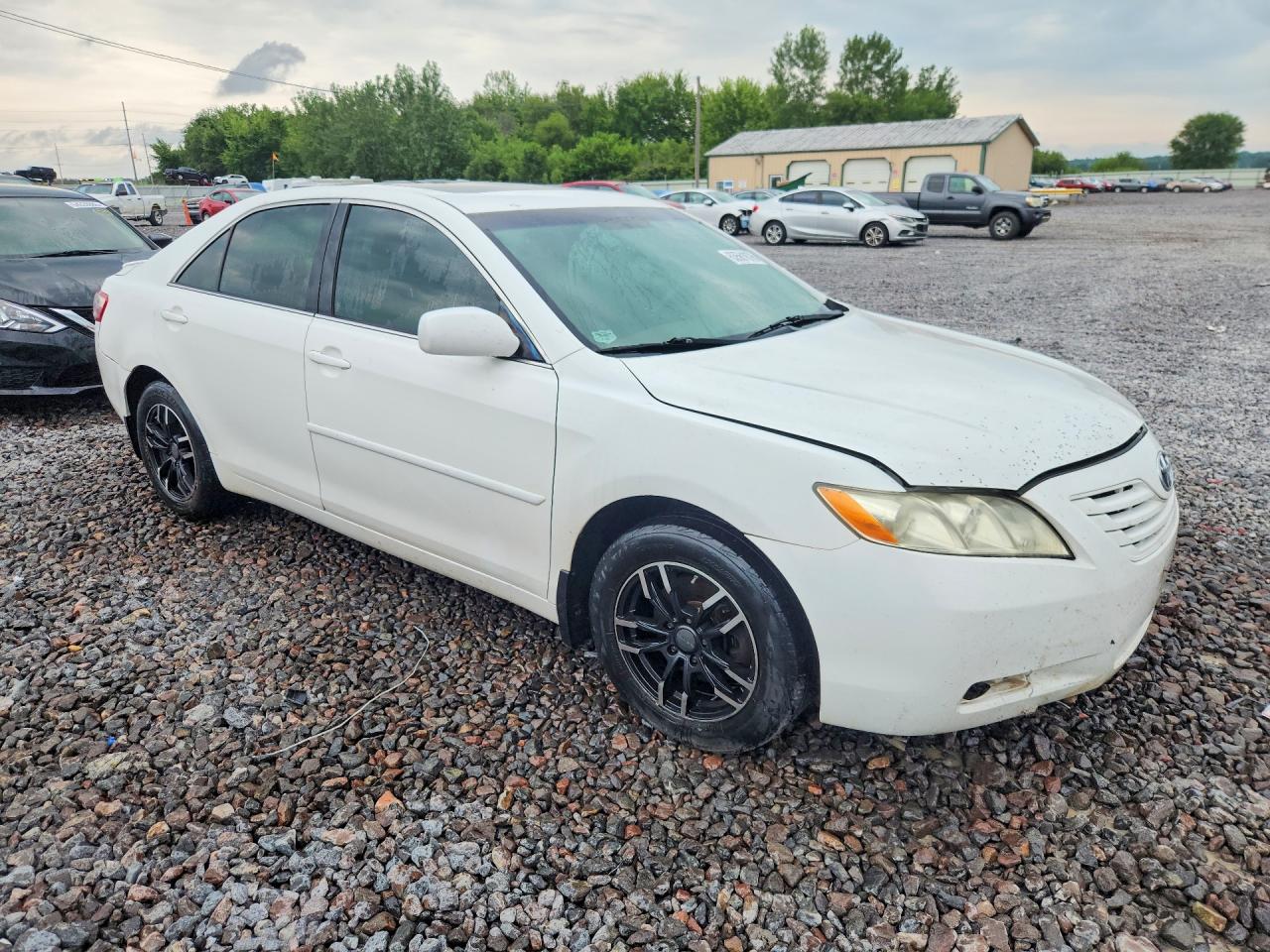 2007 Toyota Camry Le White vin: 4T1BE46K97U625828