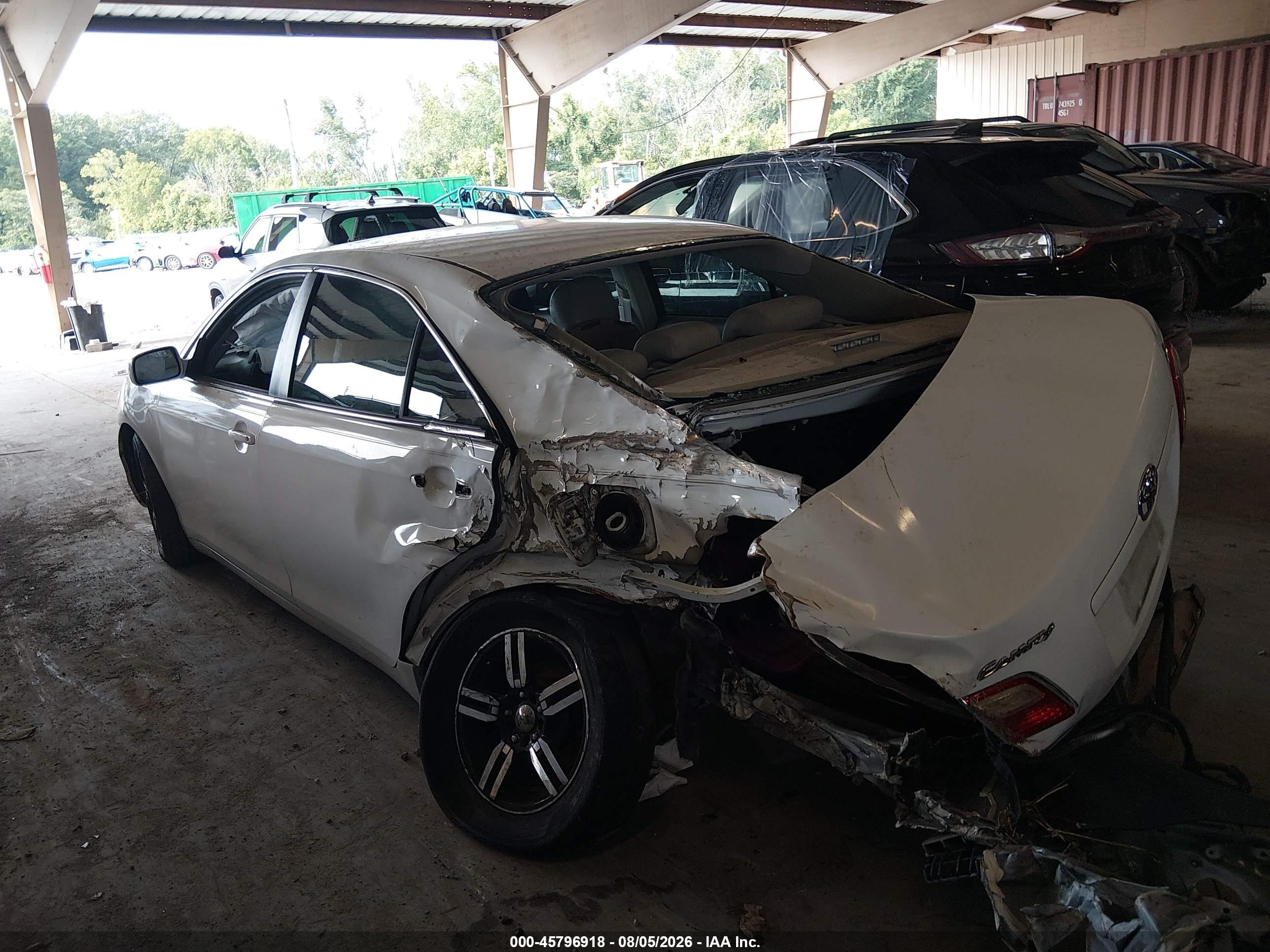 2007 Toyota Camry Le White vin: 4T1BE46K97U637915