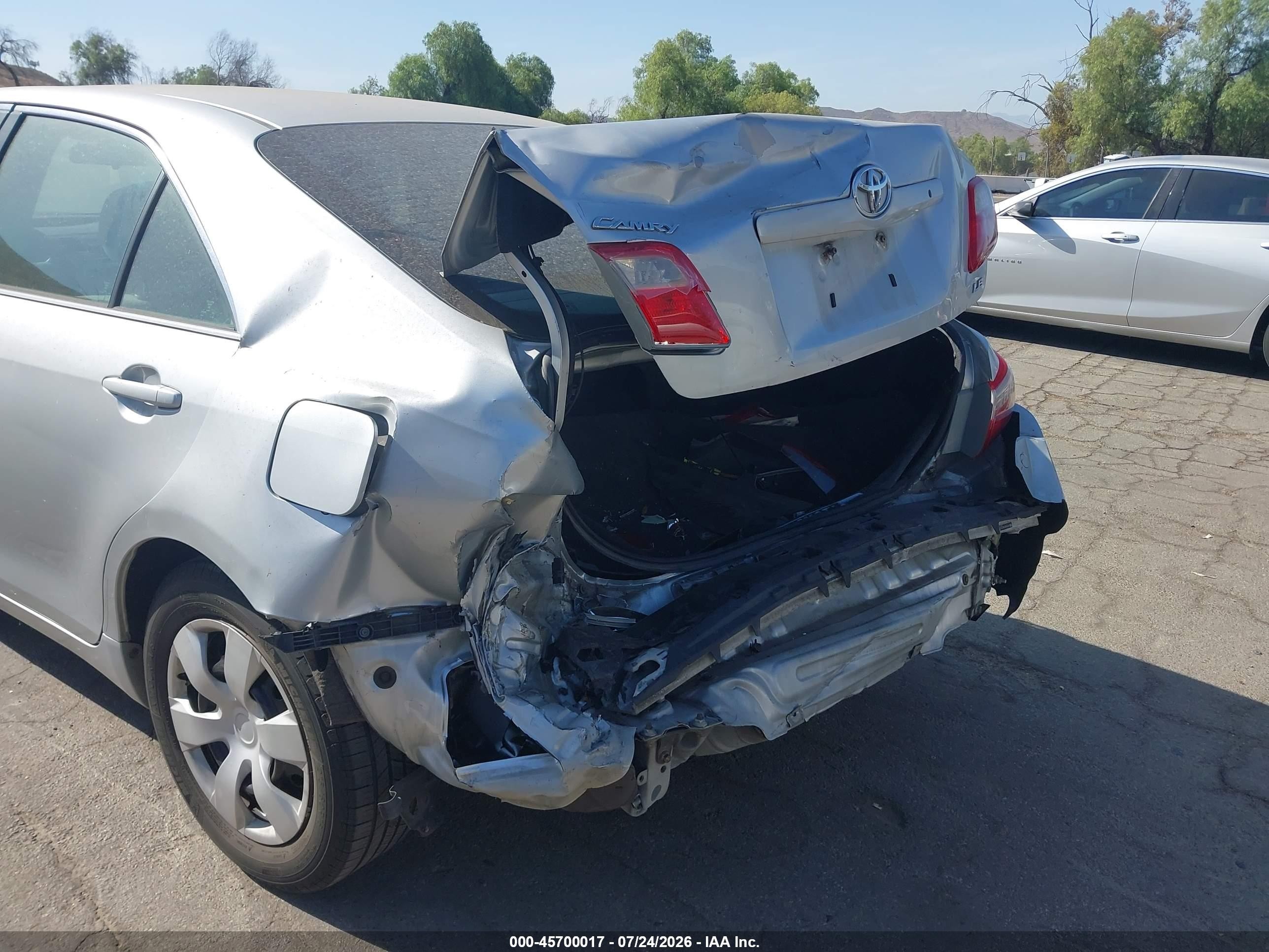 2007 Toyota Camry Le Silver vin: 4T1BE46K97U643343