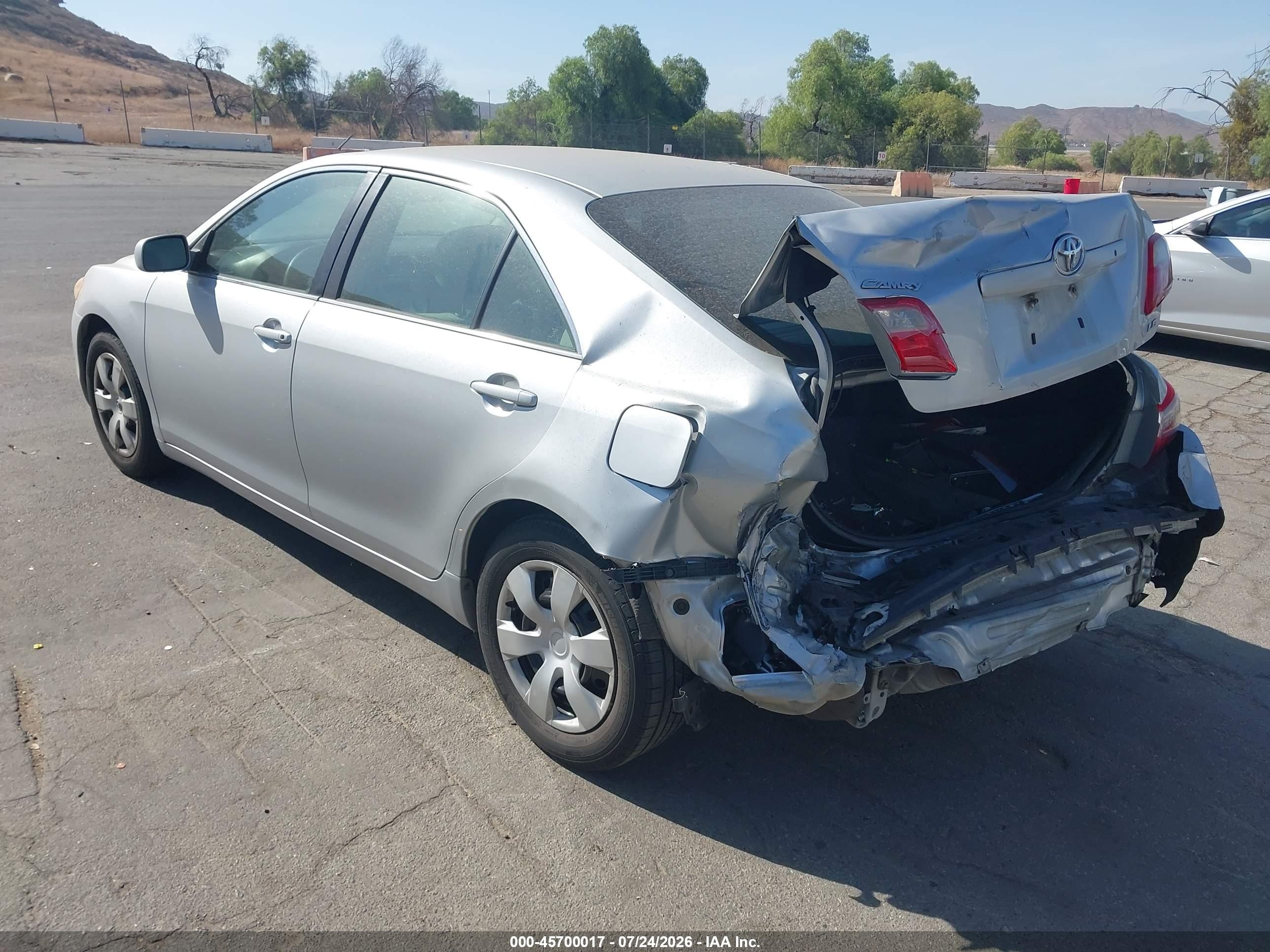 2007 Toyota Camry Le Silver vin: 4T1BE46K97U643343