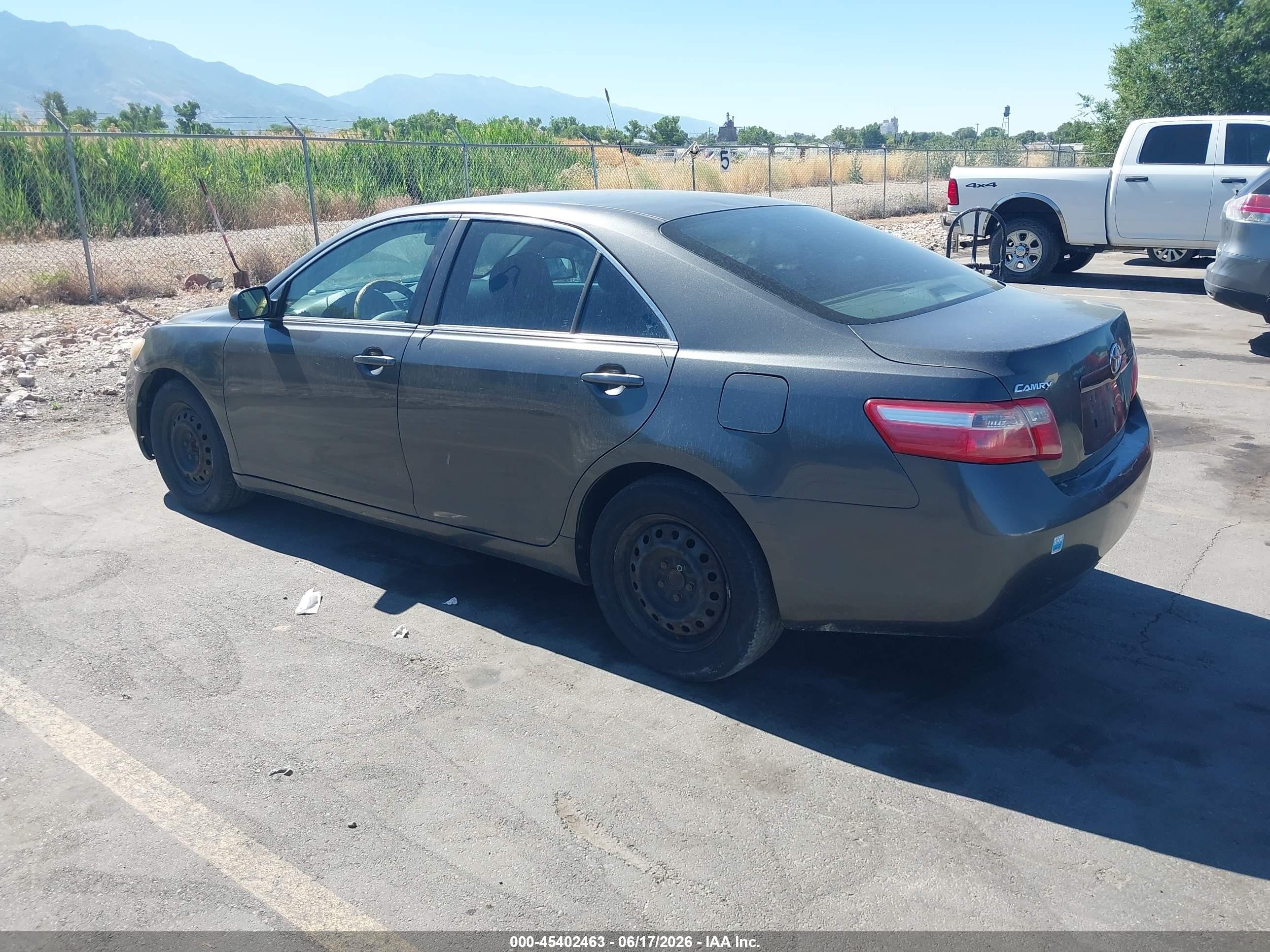2007 Toyota Camry Le Gray vin: 4T1BE46K97U647344