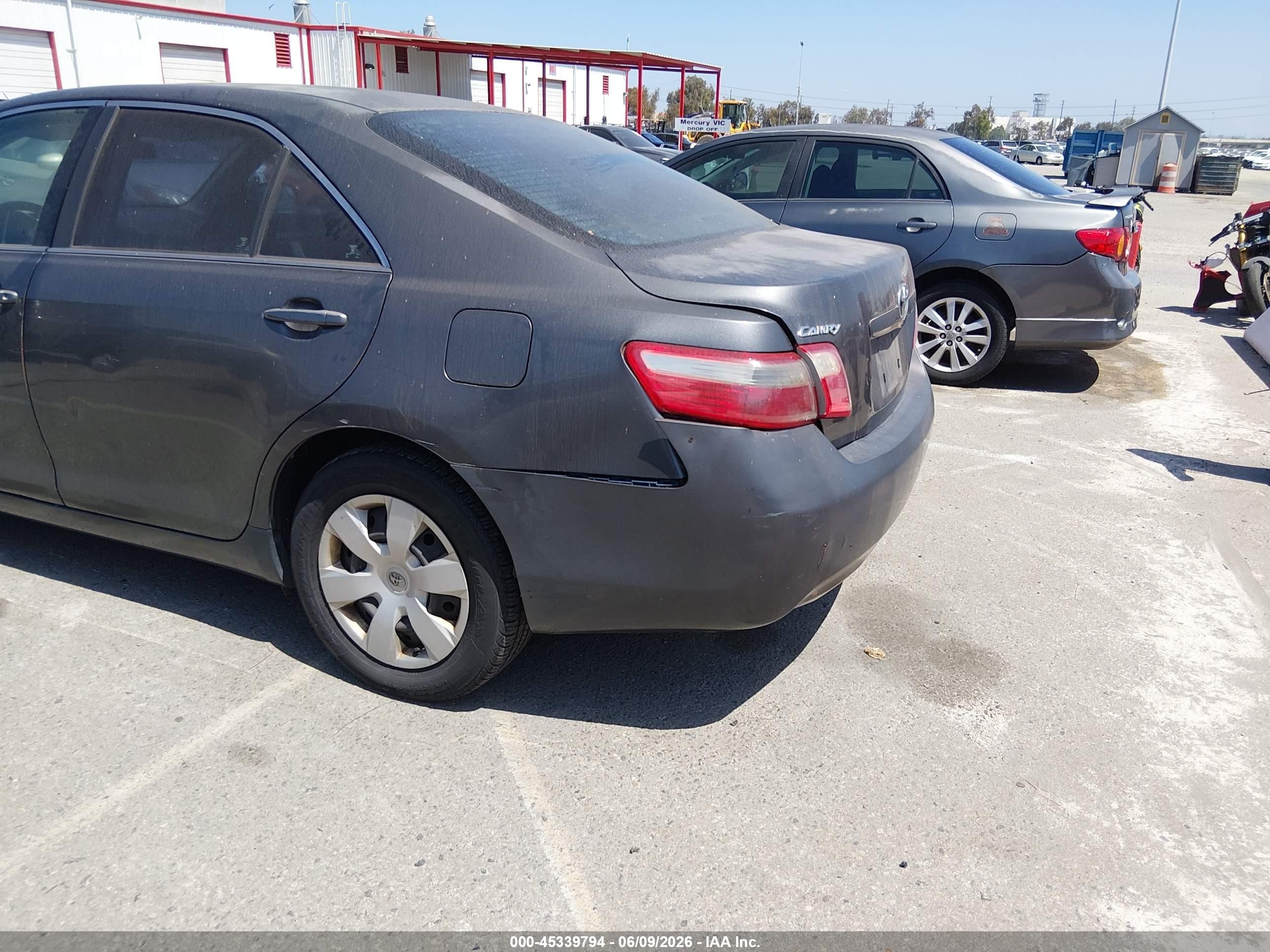 2007 Toyota Camry Le Gray vin: 4T1BE46K97U648963