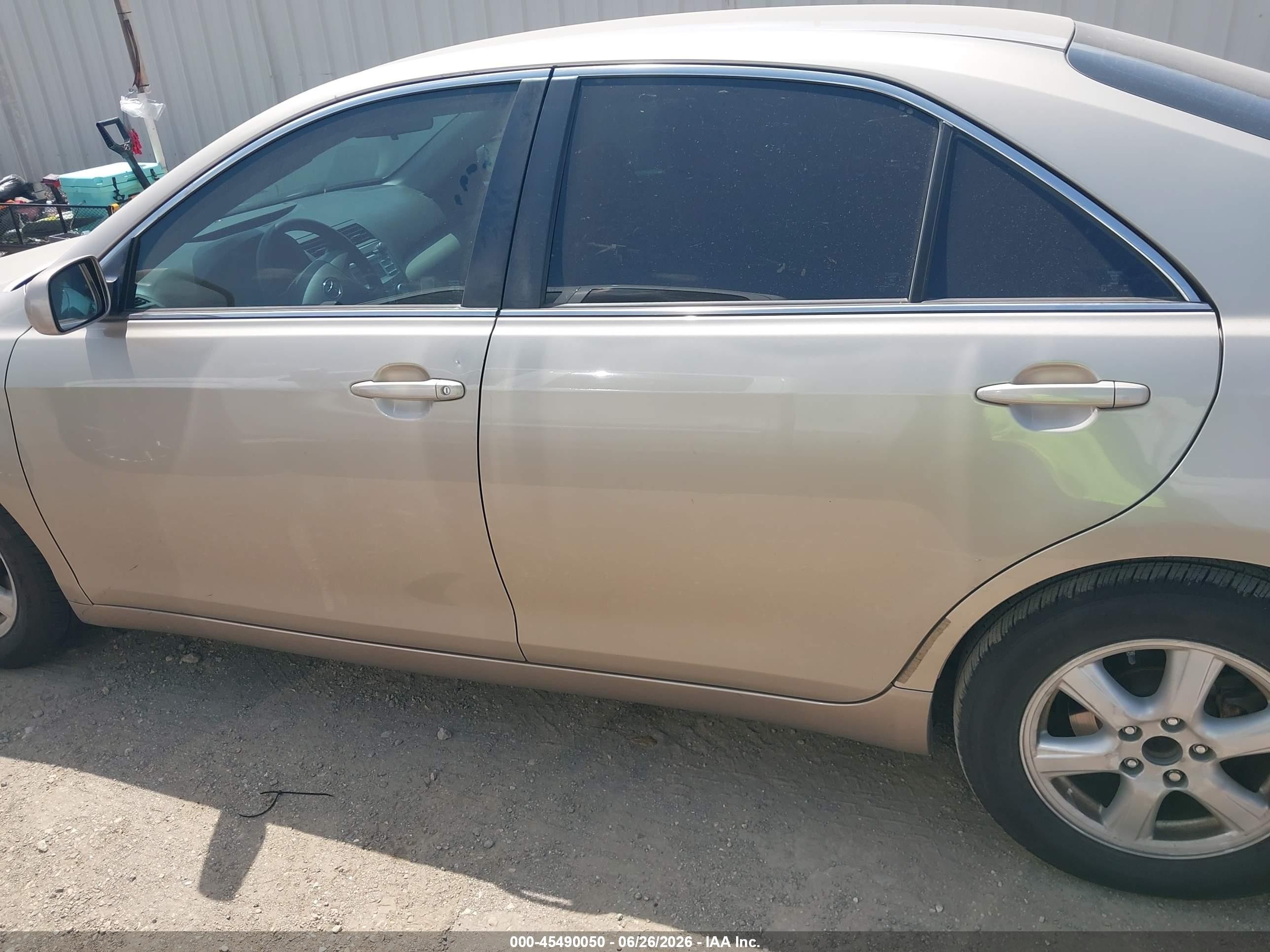 2007 Toyota Camry Le Золотой vin: 4T1BE46K97U652673