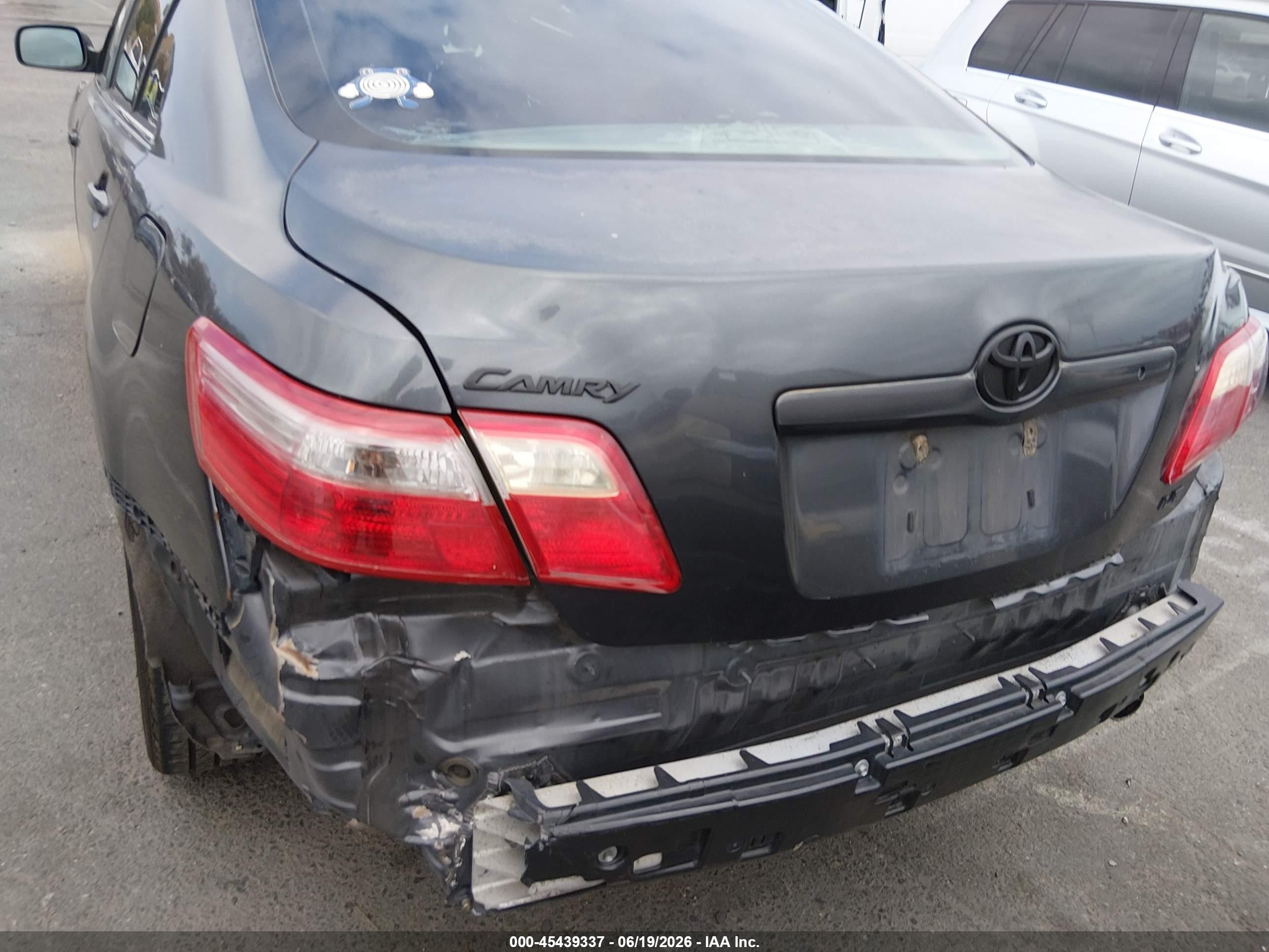 2007 Toyota Camry Le Gray vin: 4T1BE46K97U657159