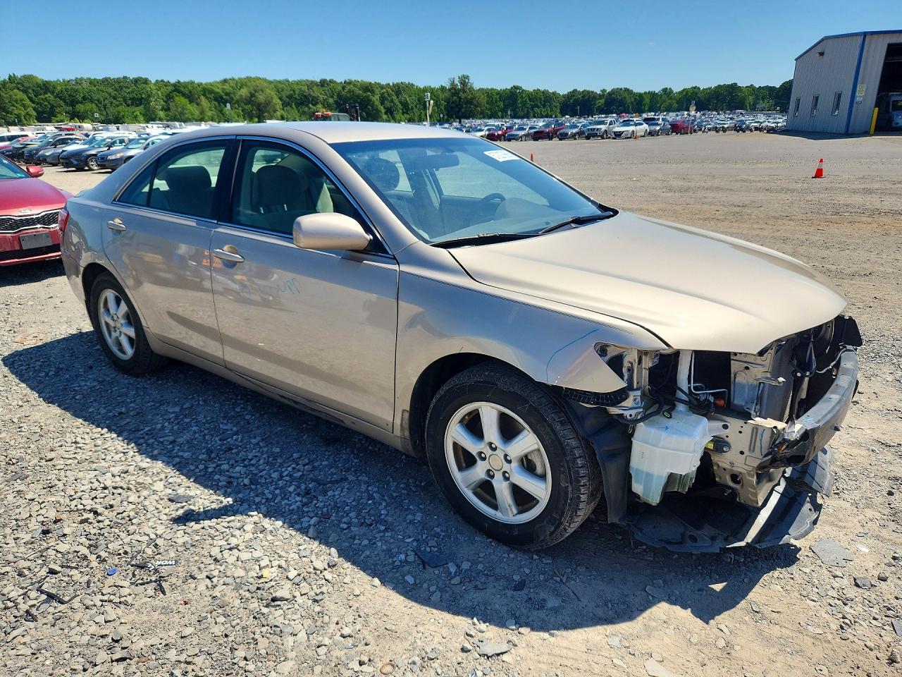 2007 Toyota Camry Le Tan vin: 4T1BE46K97U666279