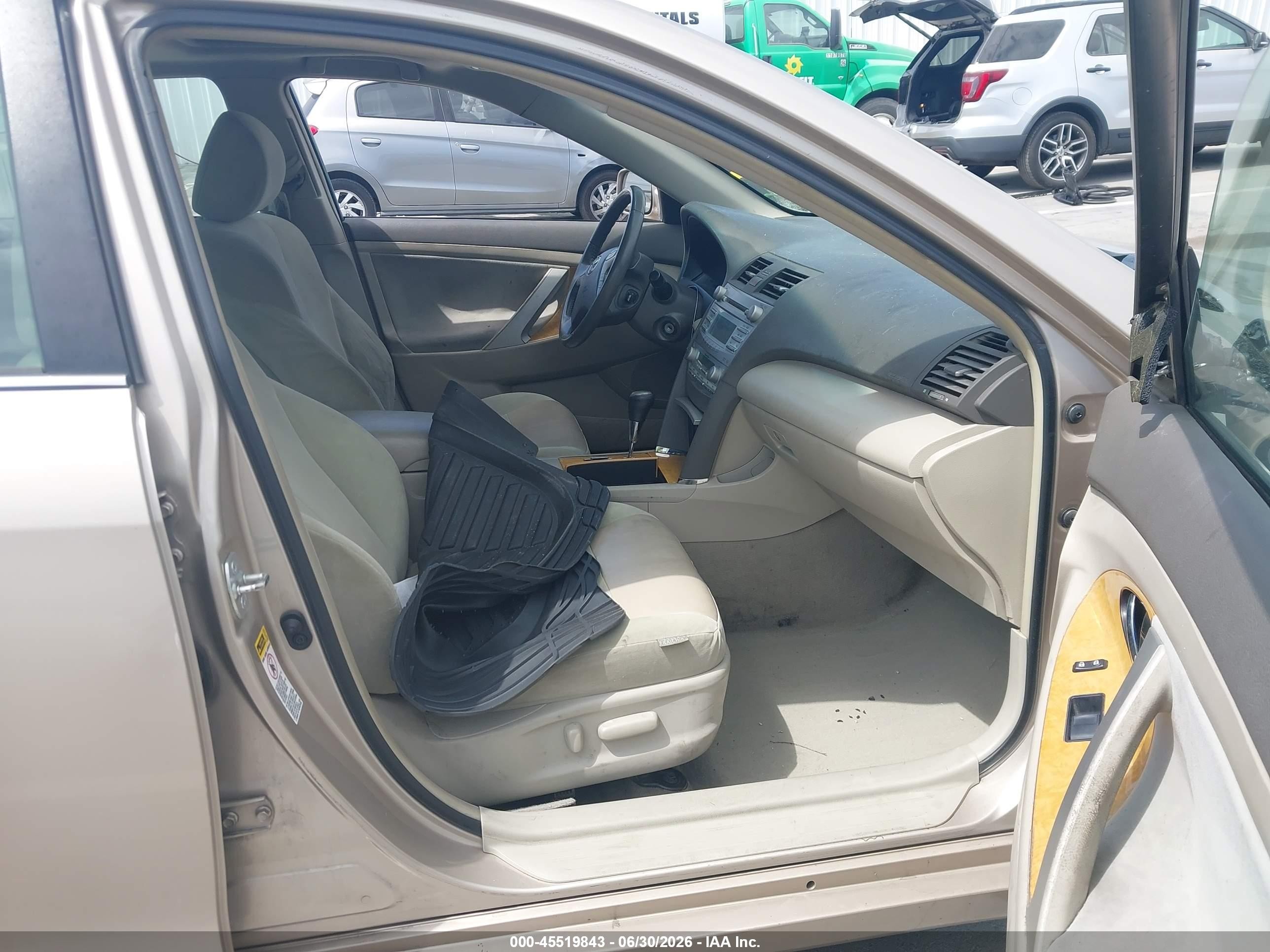 2007 Toyota Camry Xle Beige vin: 4T1BE46K97U667786