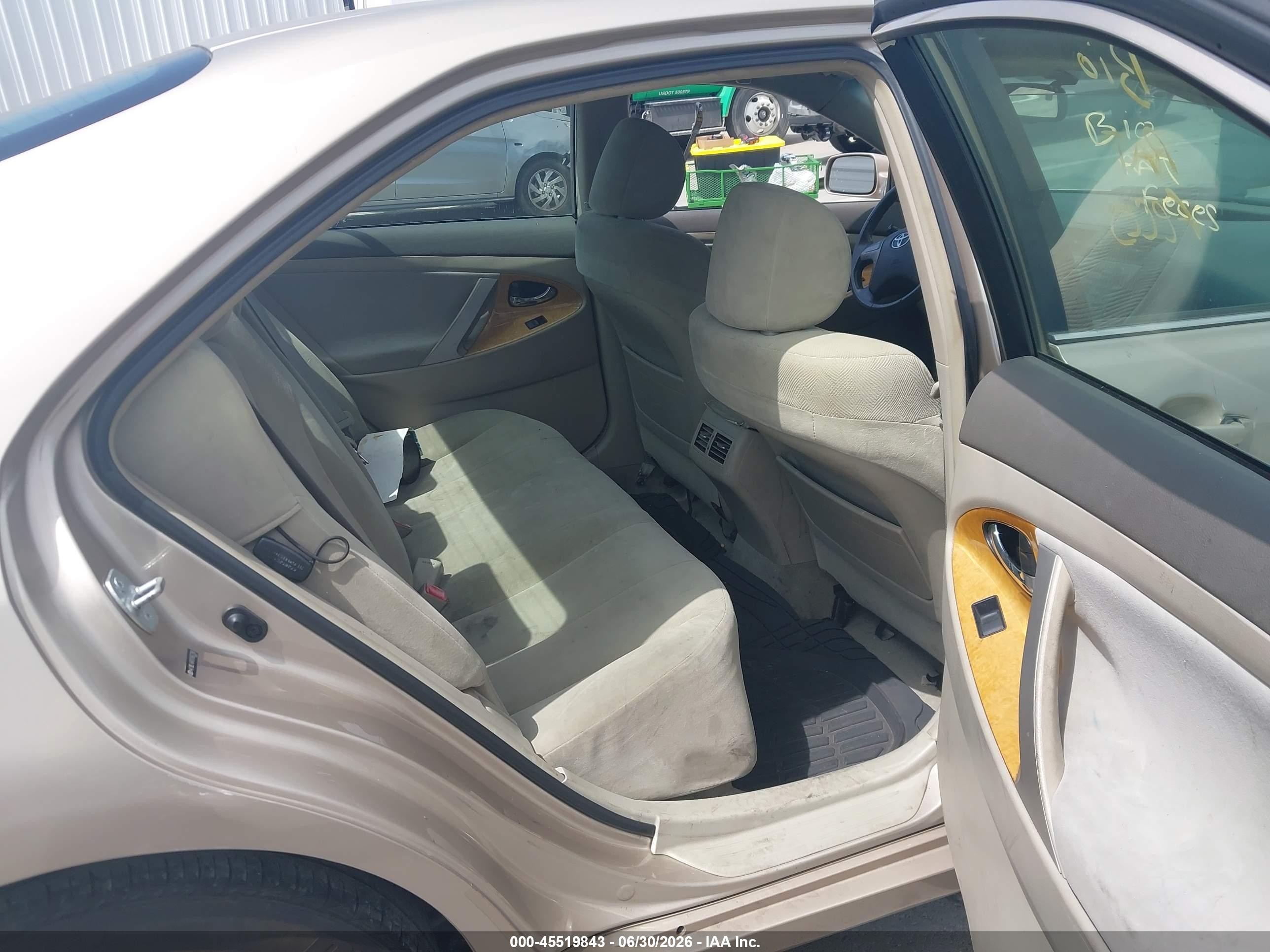 2007 Toyota Camry Xle Beige vin: 4T1BE46K97U667786
