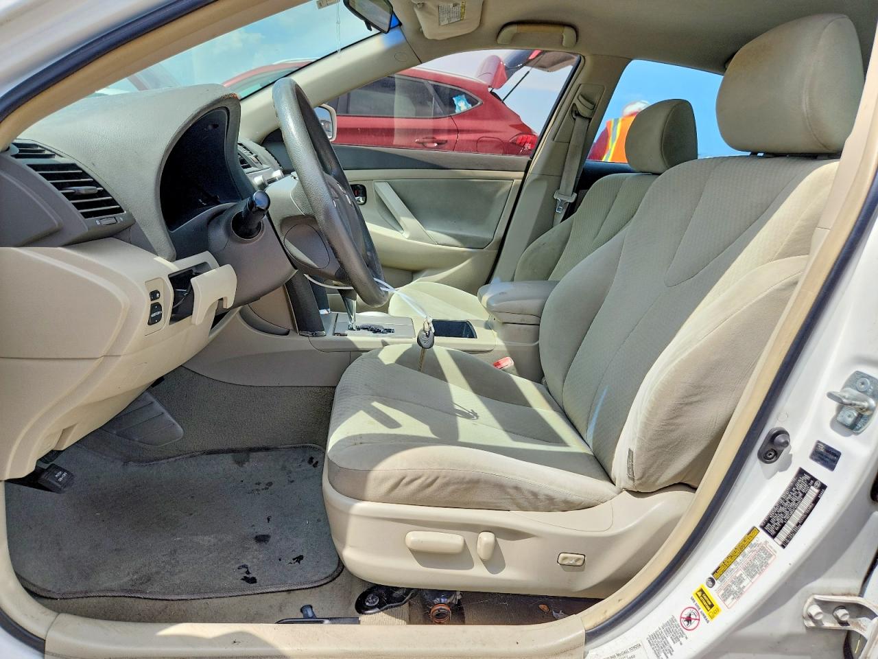 2007 Toyota Camry Le White vin: 4T1BE46K97U669912
