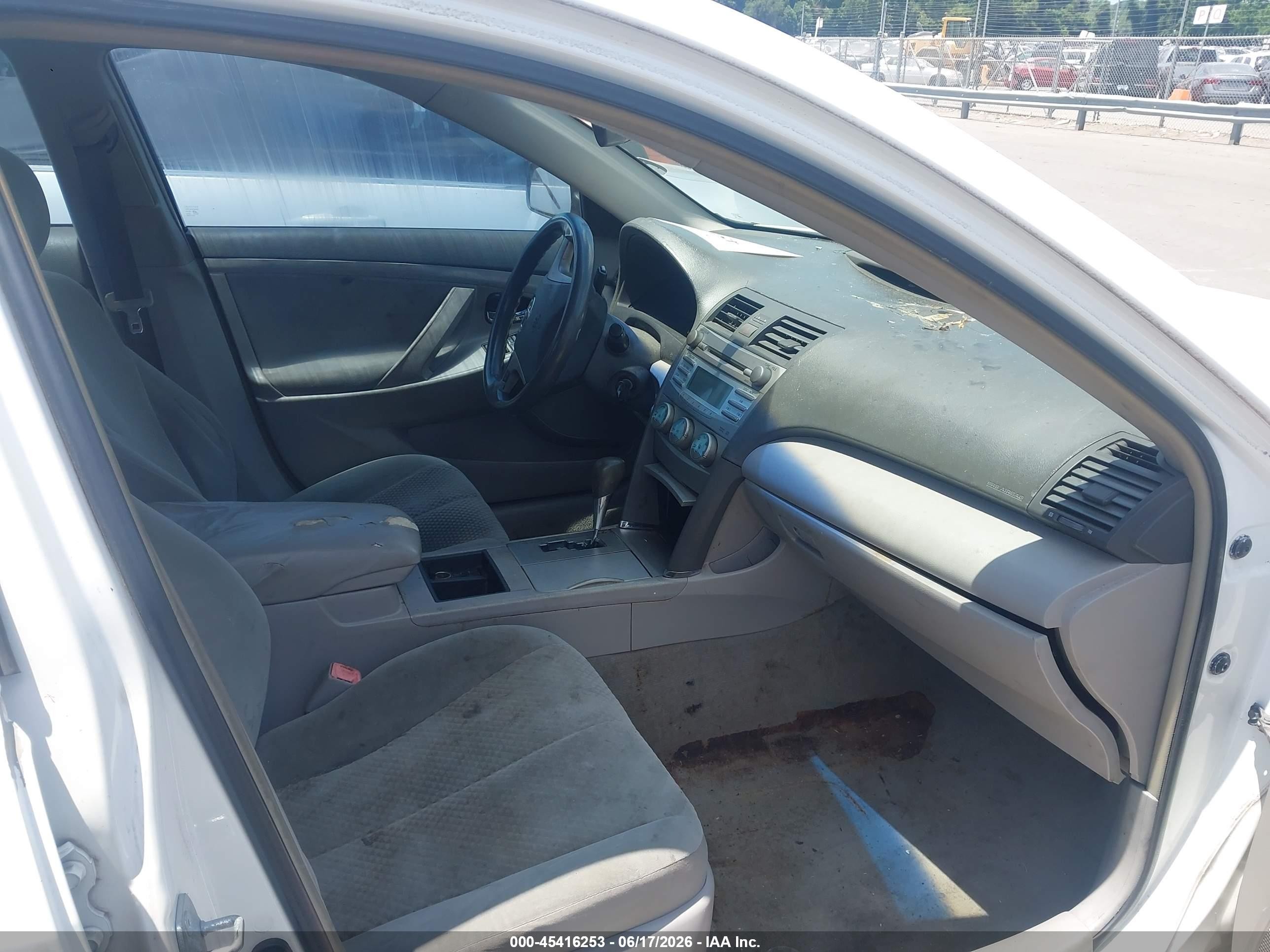2007 Toyota Camry Le Белый vin: 4T1BE46K97U706943