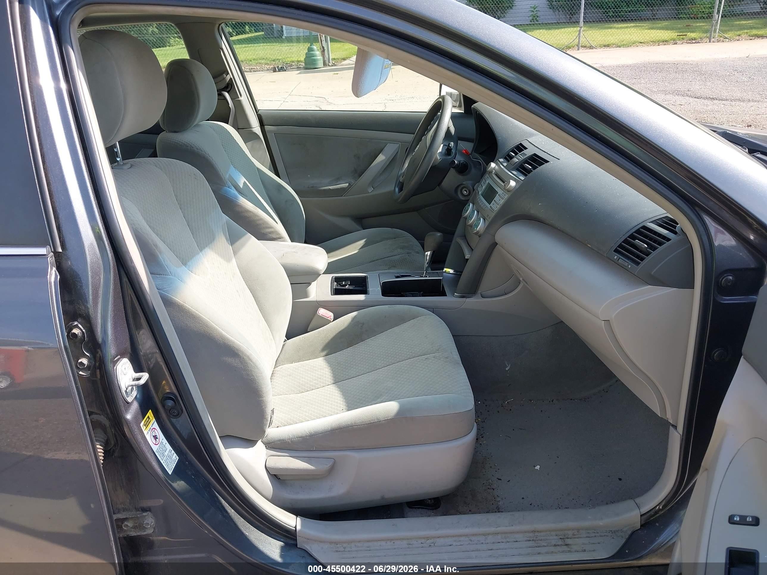 2007 Toyota Camry Le Gray vin: 4T1BE46K97U722902