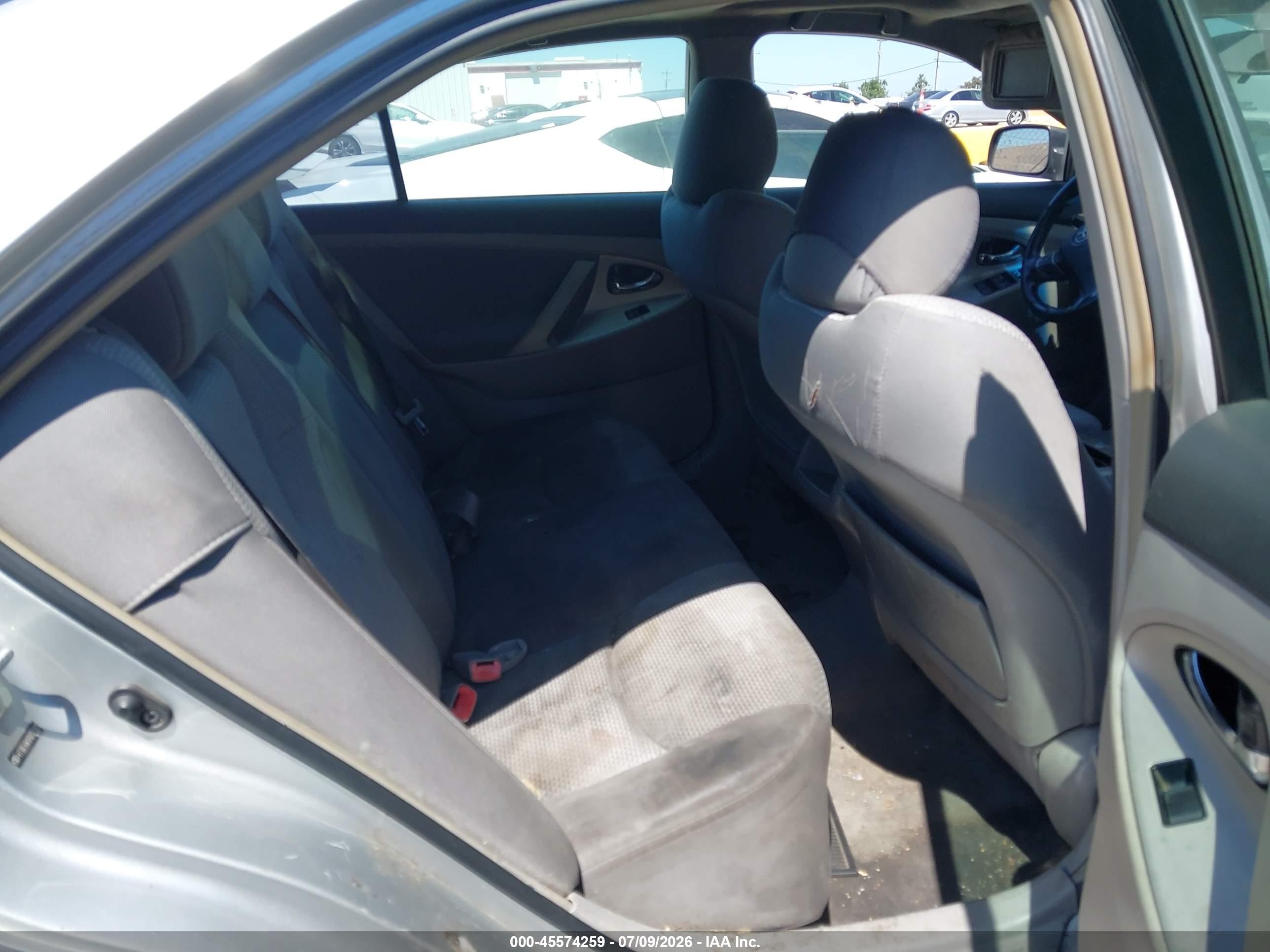 2007 Toyota Camry Se Silver vin: 4T1BE46K97U727193