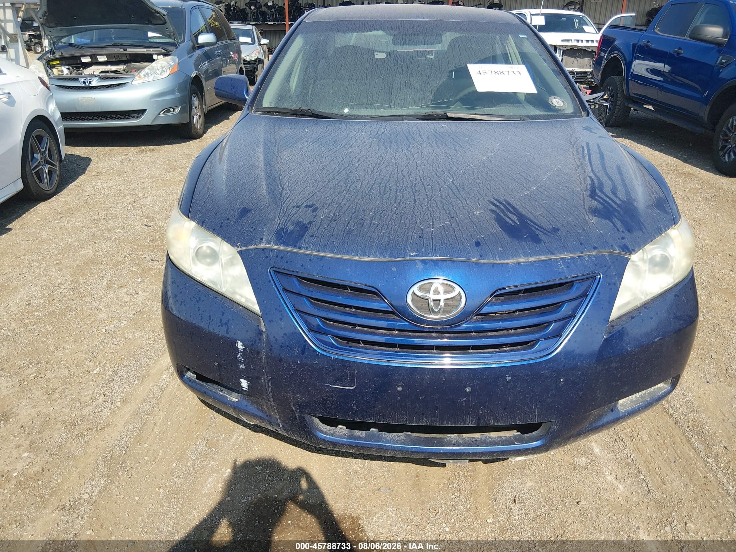 2008 Toyota Camry Le Blue vin: 4T1BE46K98U204726