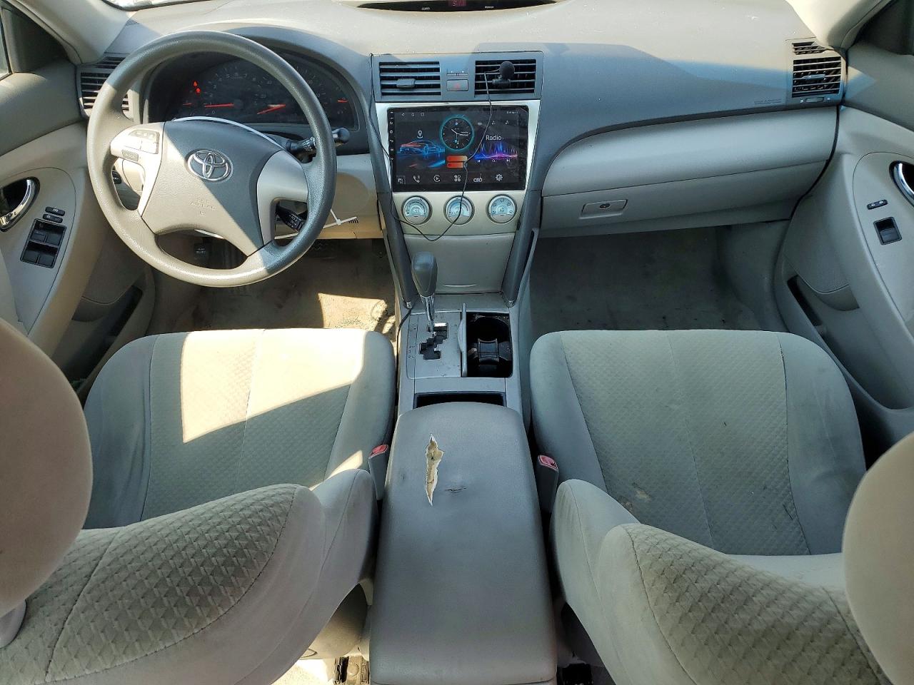 2008 Toyota Camry Le Silver vin: 4T1BE46K98U226340