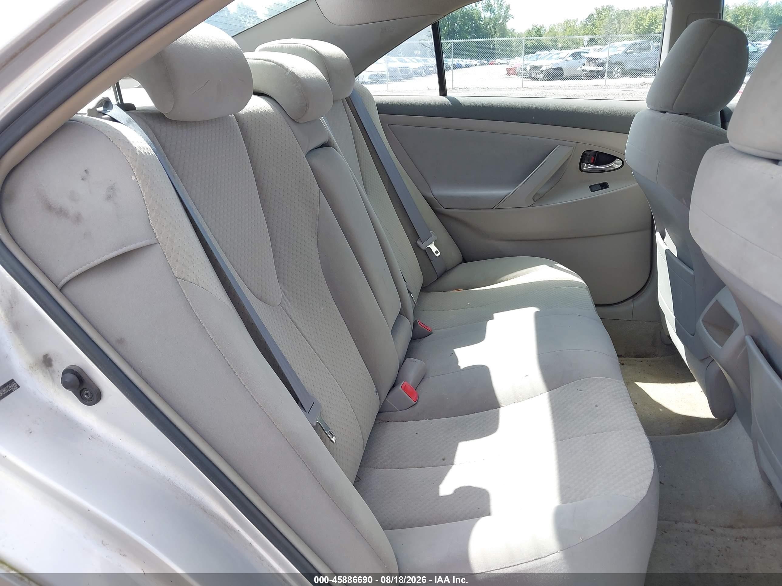 2008 Toyota Camry Le Silver vin: 4T1BE46K98U226466