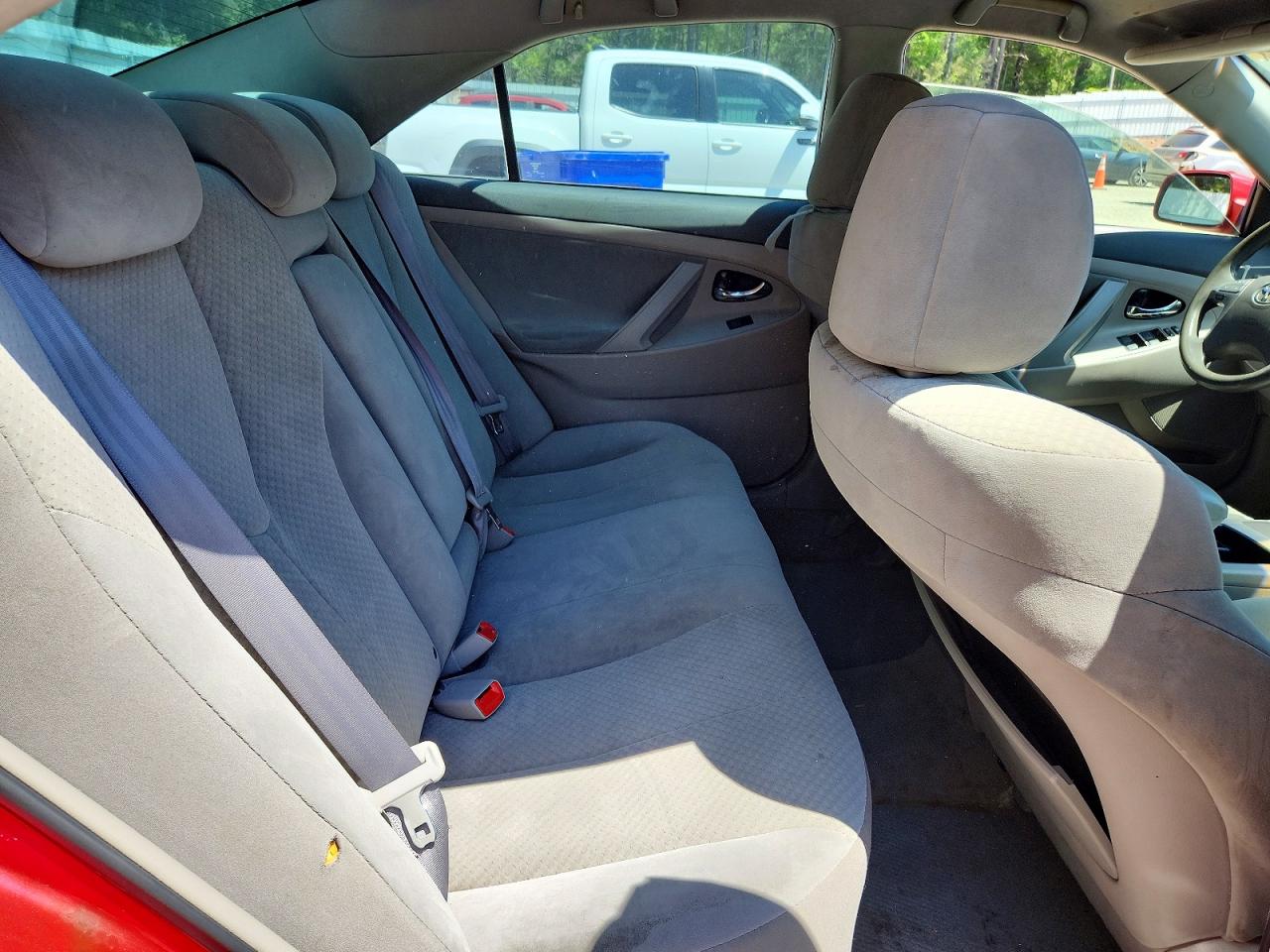 2008 Toyota Camry Le Red vin: 4T1BE46K98U235622