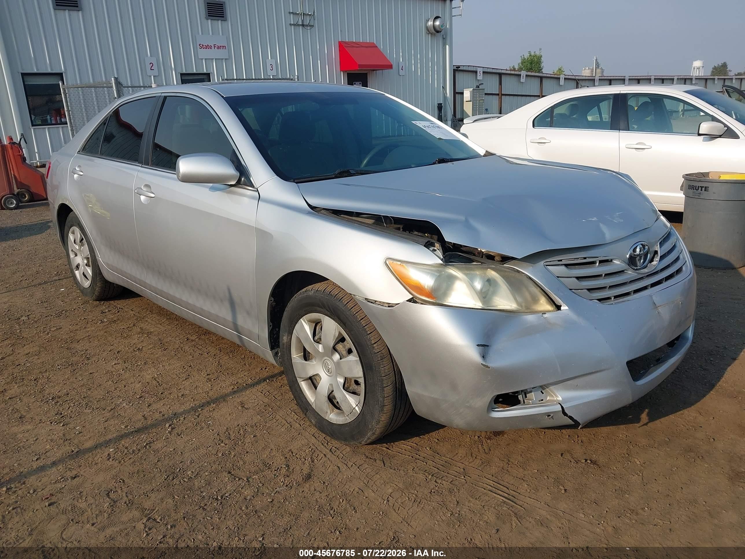 2008 Toyota Camry   Silver vin: 4T1BE46K98U254252