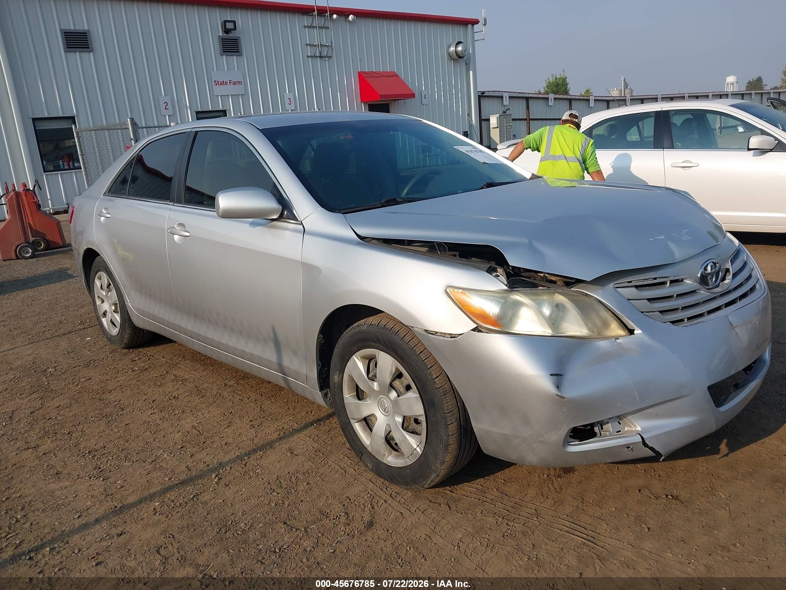 2008 Toyota Camry   Silver vin: 4T1BE46K98U254252