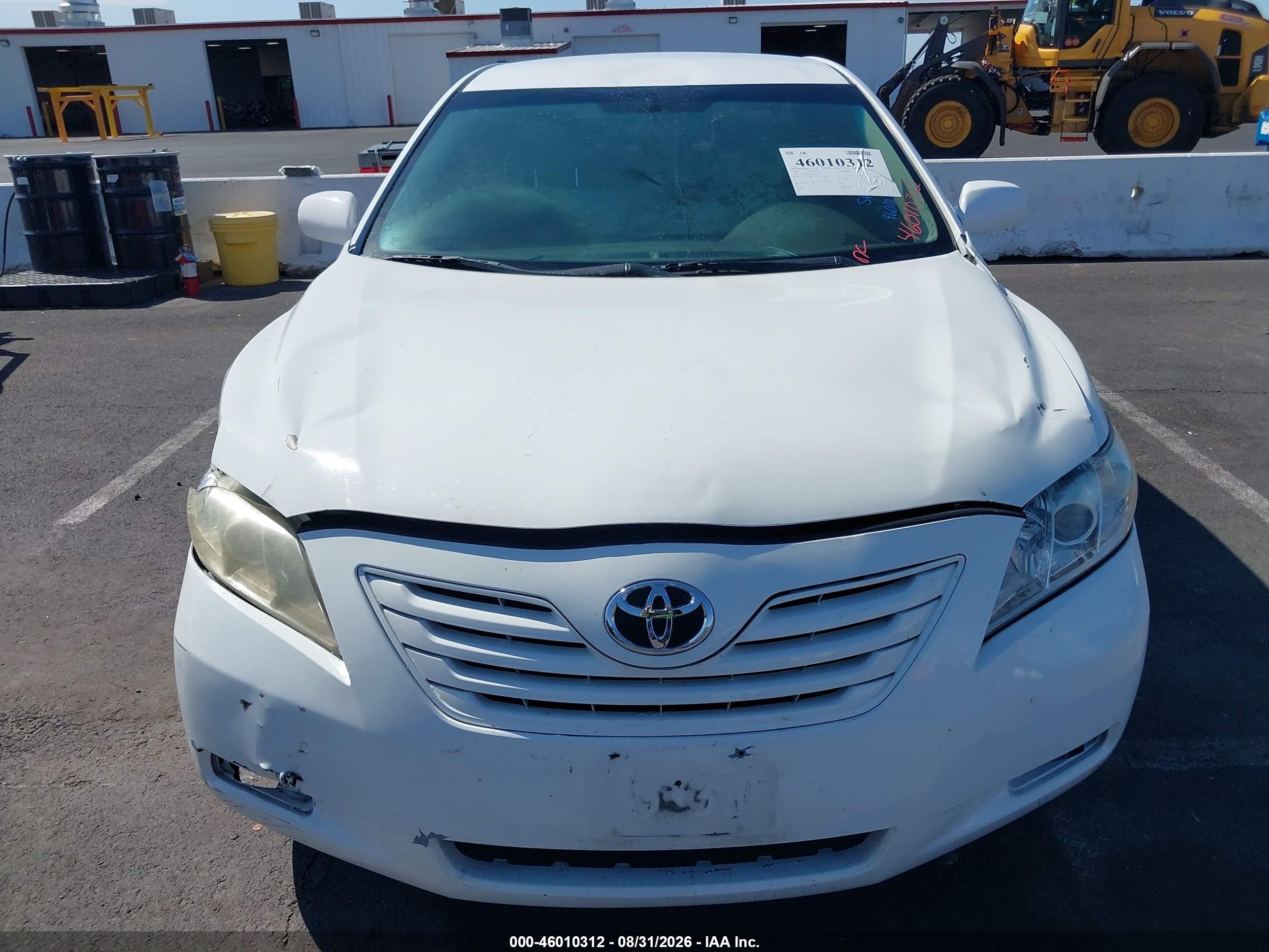 2008 Toyota Camry Le White vin: 4T1BE46K98U731522