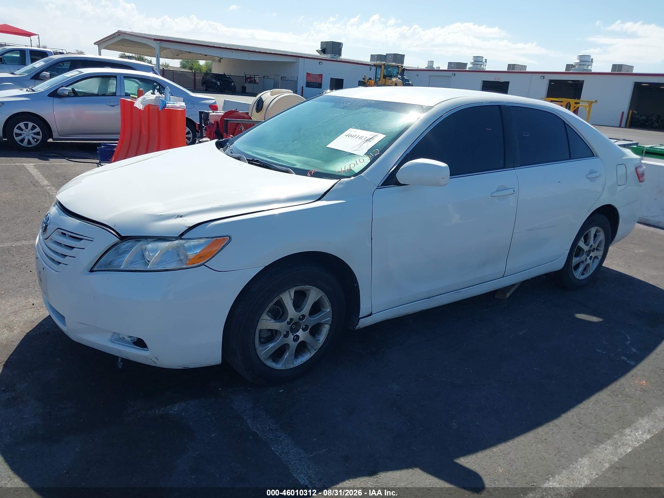 2008 Toyota Camry Le White vin: 4T1BE46K98U731522