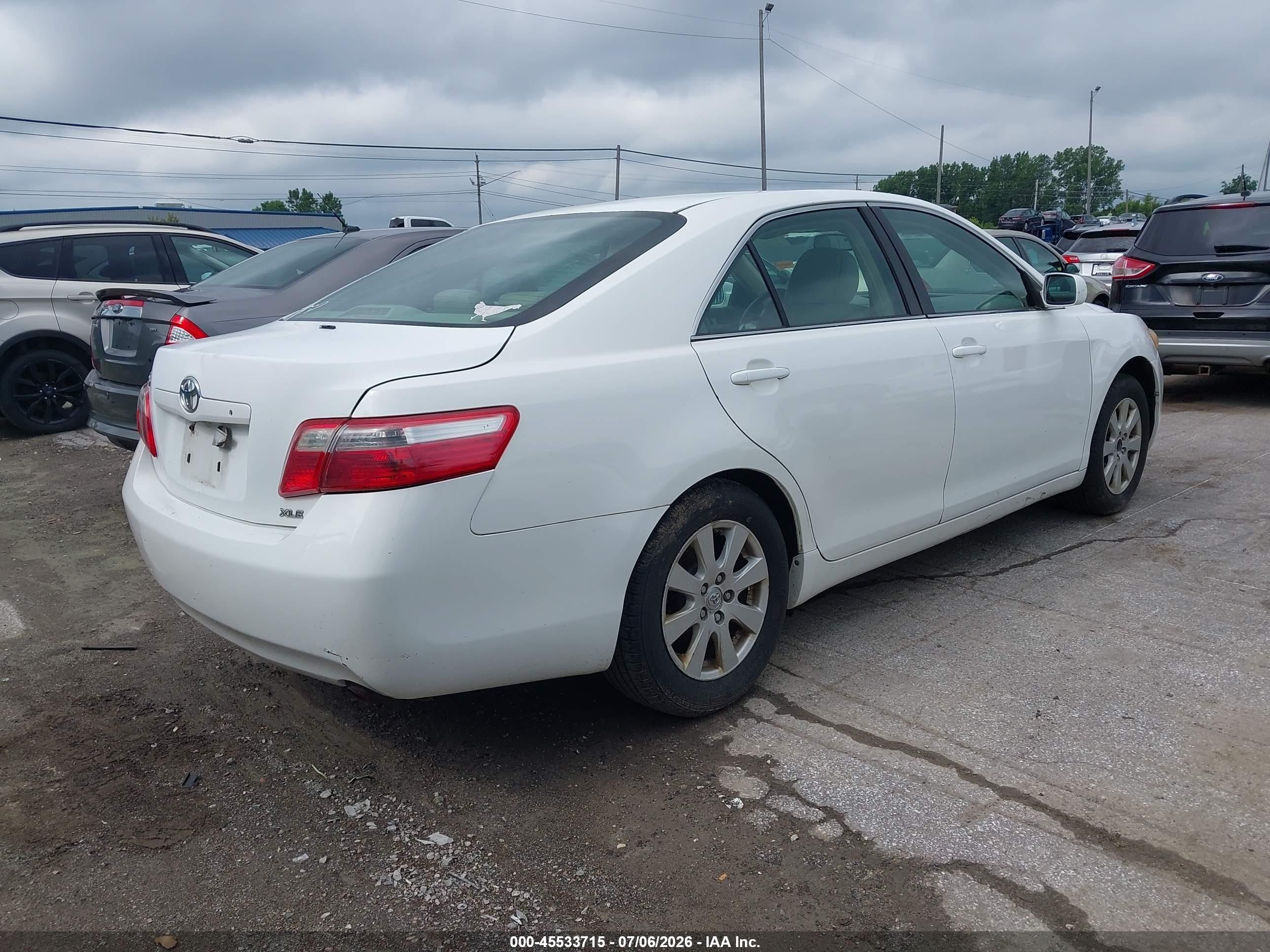 2008 Toyota Camry Xle White vin: 4T1BE46K98U747462
